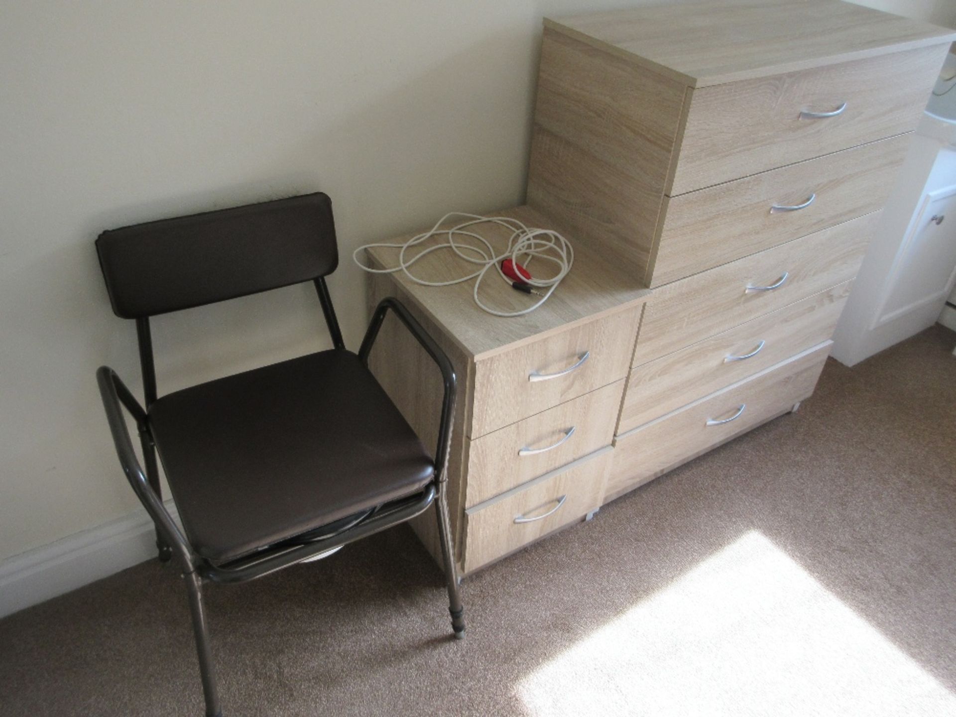 Contents of Room 4 to include: bed frame and mattress, 2 wardrobes, 2 commodes, three drawer bedside - Image 4 of 5