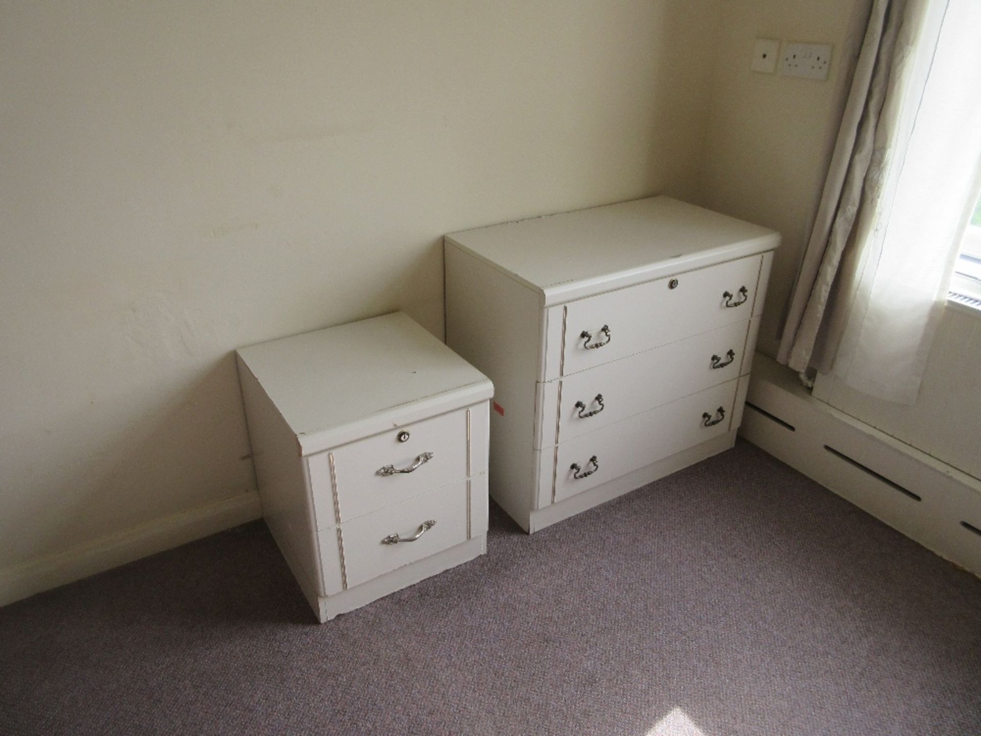 Contents of Room 32 to include: chair, 3 chest of drawers, bedside table and remaining items - Image 2 of 4