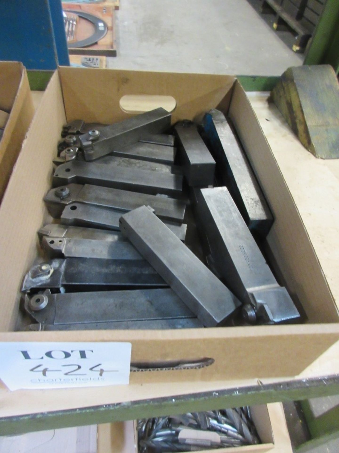 Various lathe cutting tools