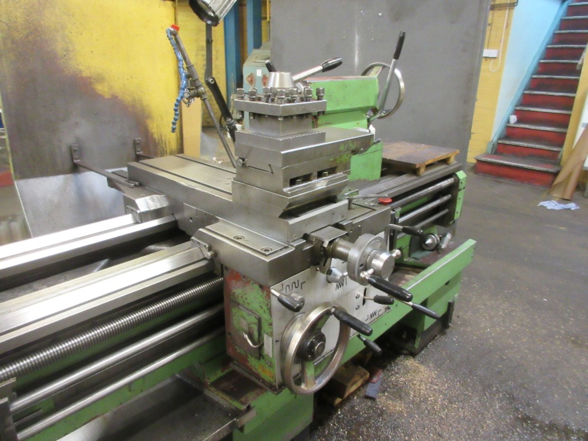 Tarnow TUR710 SS&SC centre lathe 28" swing x 10ft between centres with 3 - dedicated steadies ( - Image 3 of 4