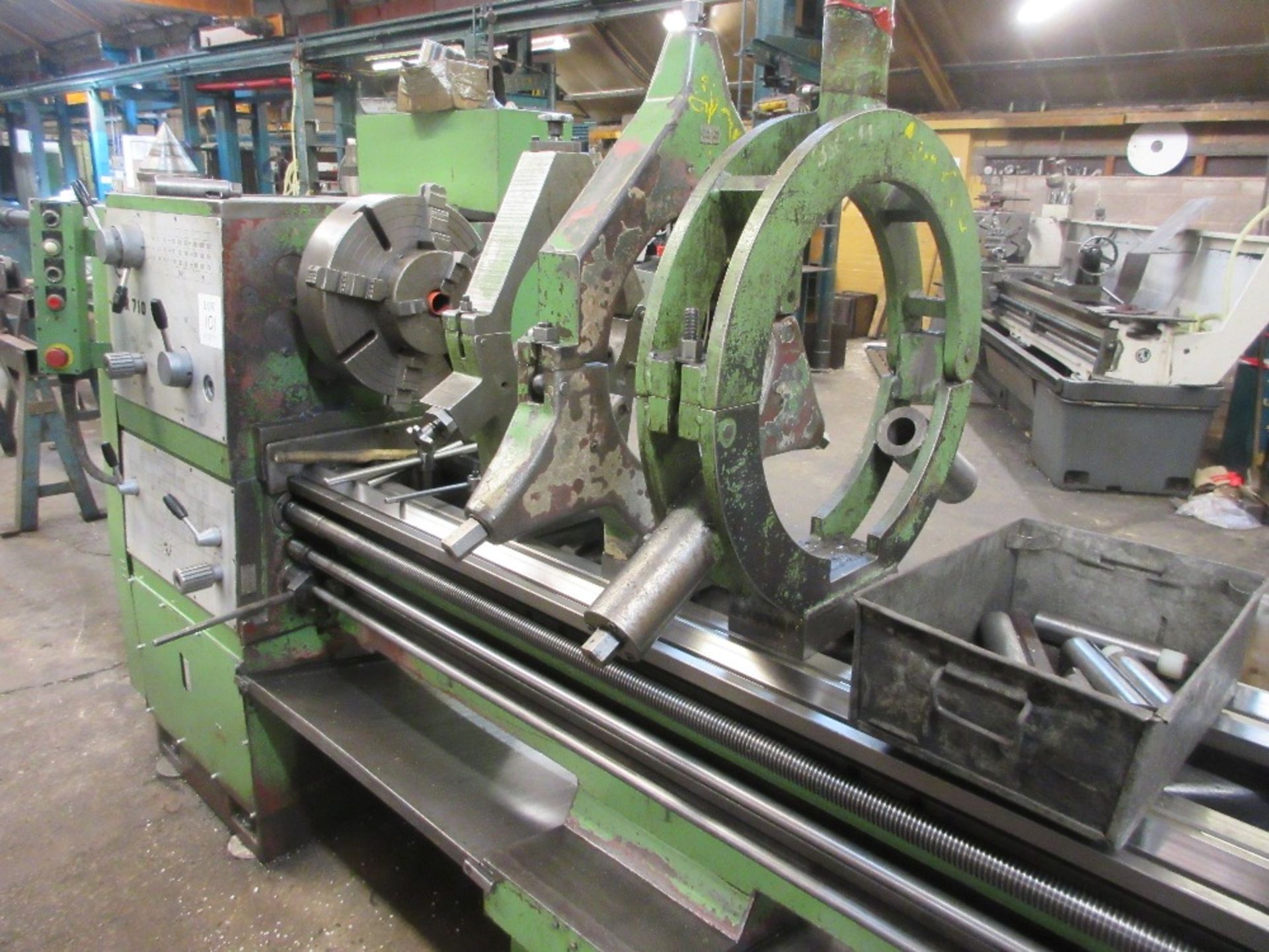 Tarnow TUR710 SS&SC centre lathe 28" swing x 10ft between centres with 3 - dedicated steadies ( - Image 4 of 4