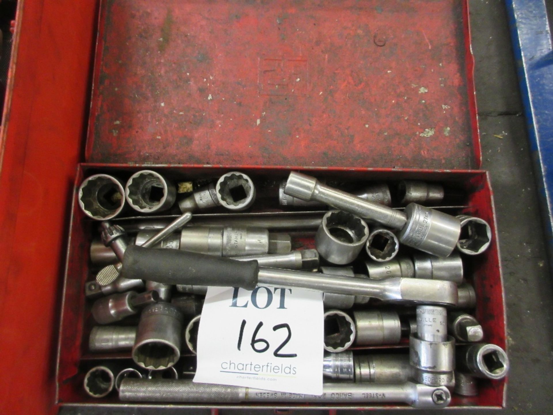Quantity of sockets and 2 - wrenches