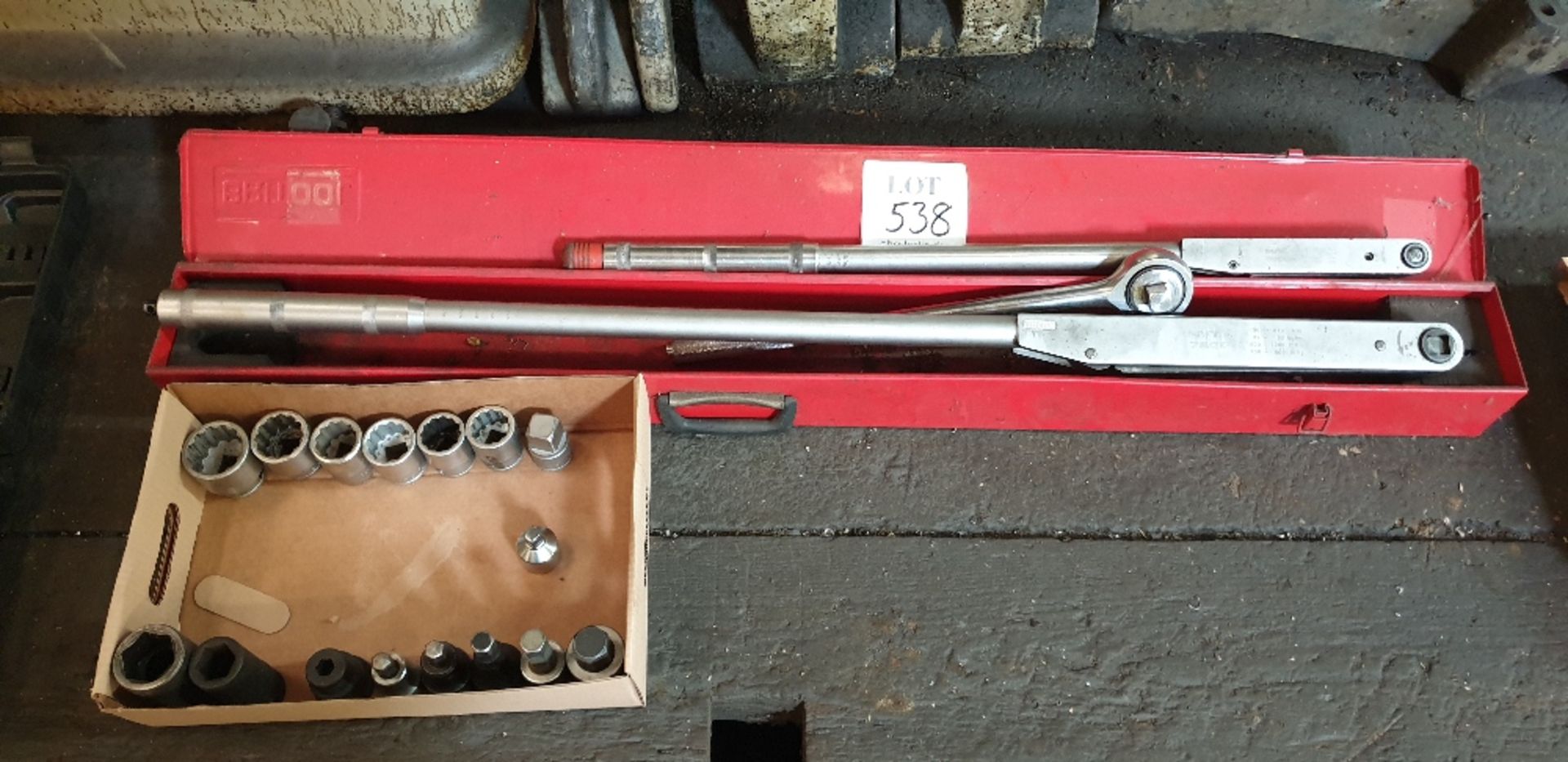 Ratchet and quantity of sockets. 2 - Britool Torque wrenches 1800 - 7200 Lb. Ft. In. and 500 -