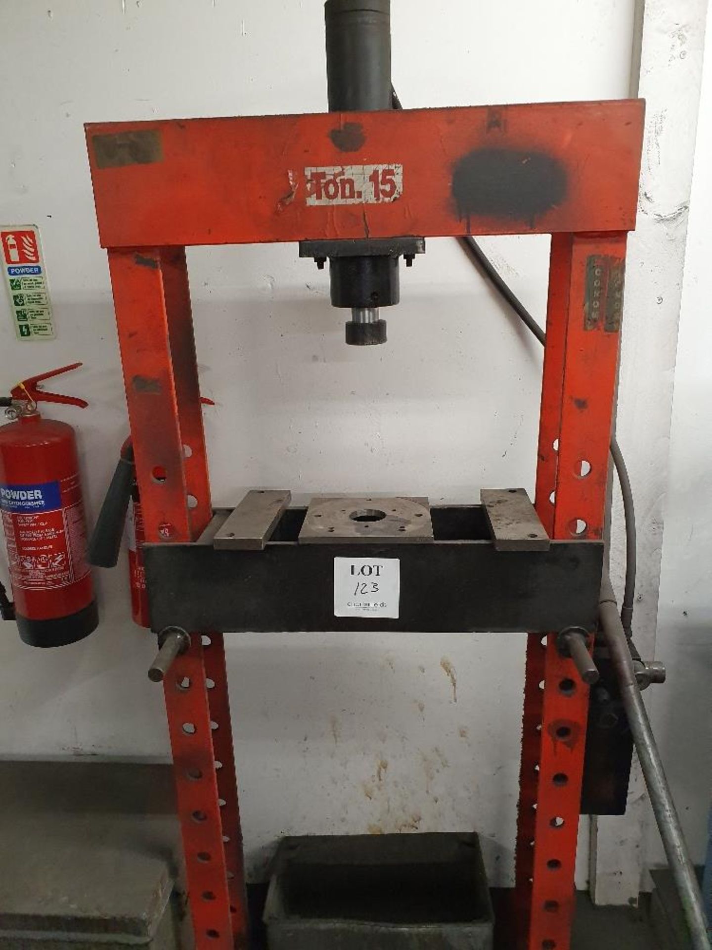 15 ton press