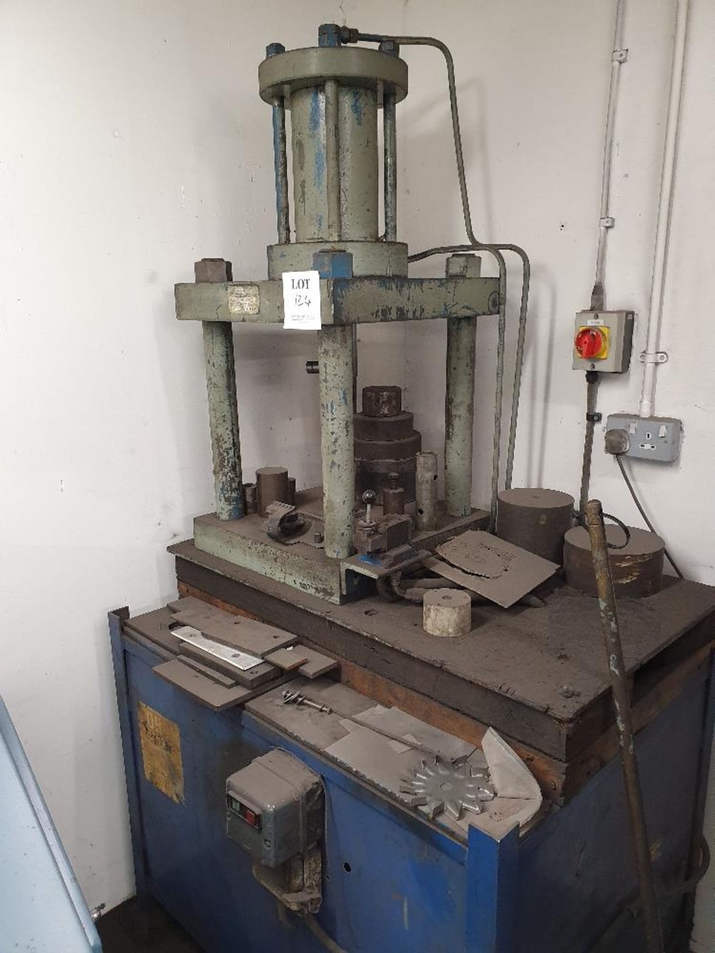 35 ton hydraulic press