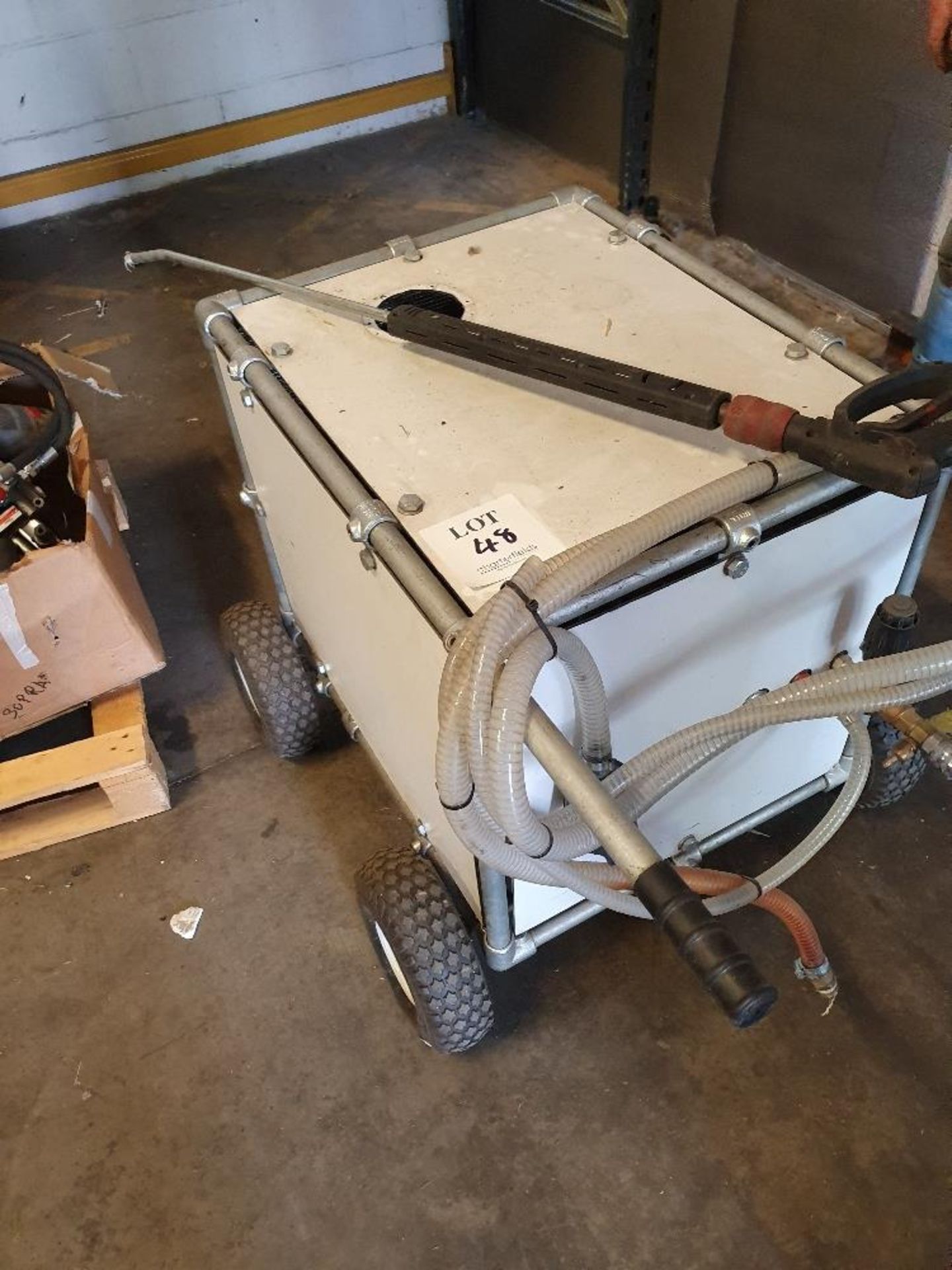 Portable Petrol pressure washer (£5.00 loading charge)