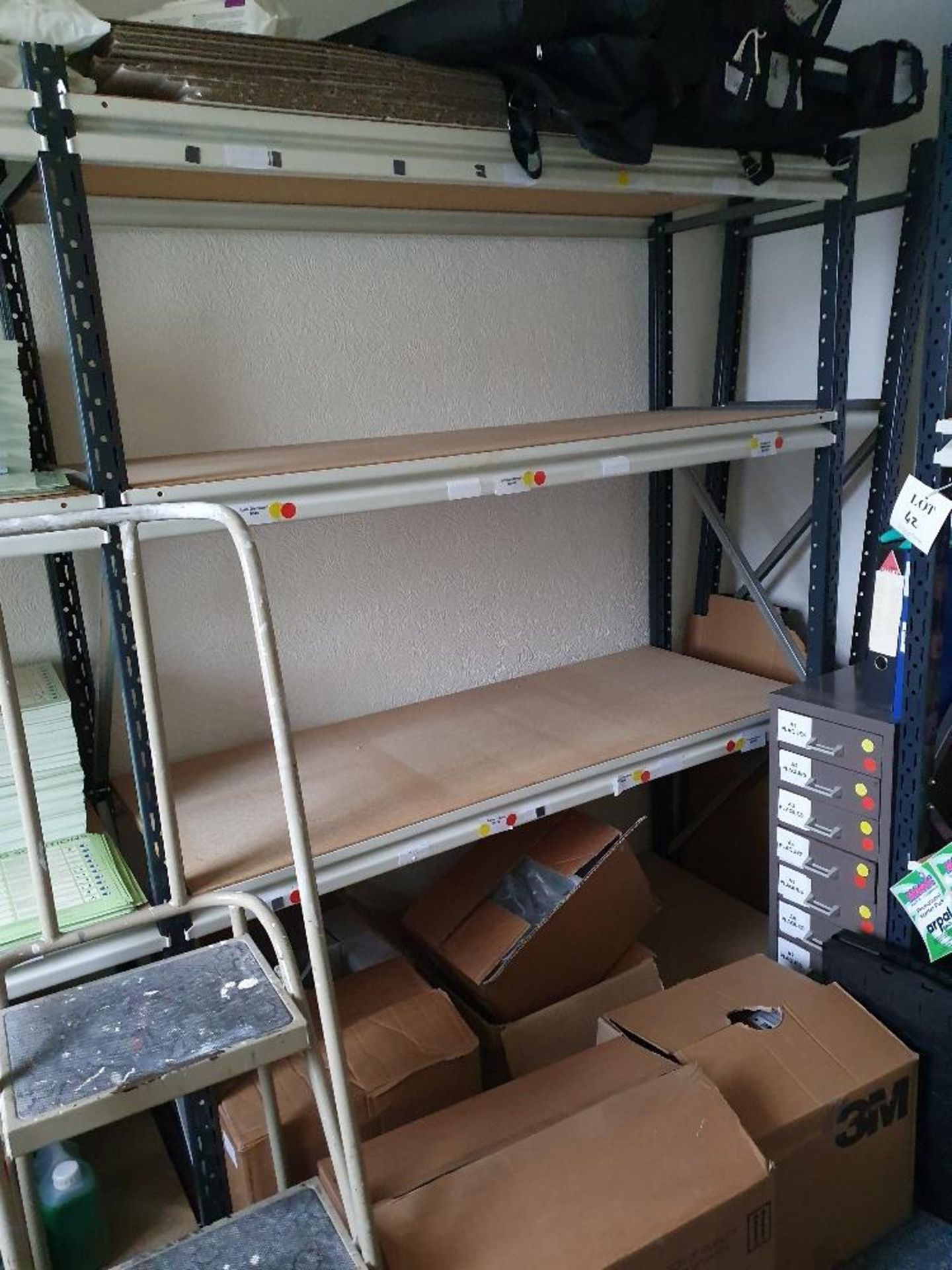 3 Bays lightweight racking, 24 cross beams, 6 uprights (contents not included) - Image 2 of 3