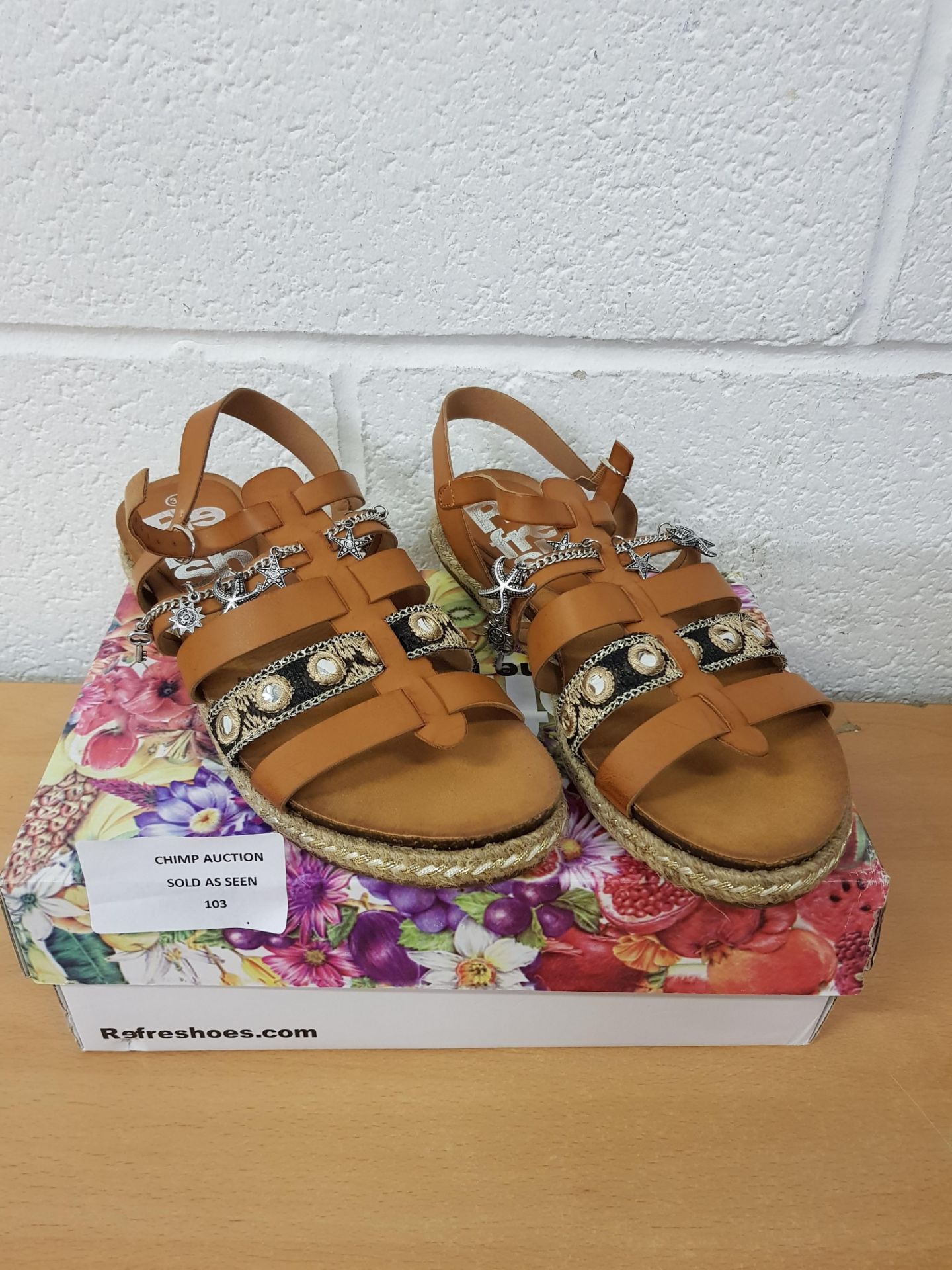 Box Fresh ladies shoes EU 39