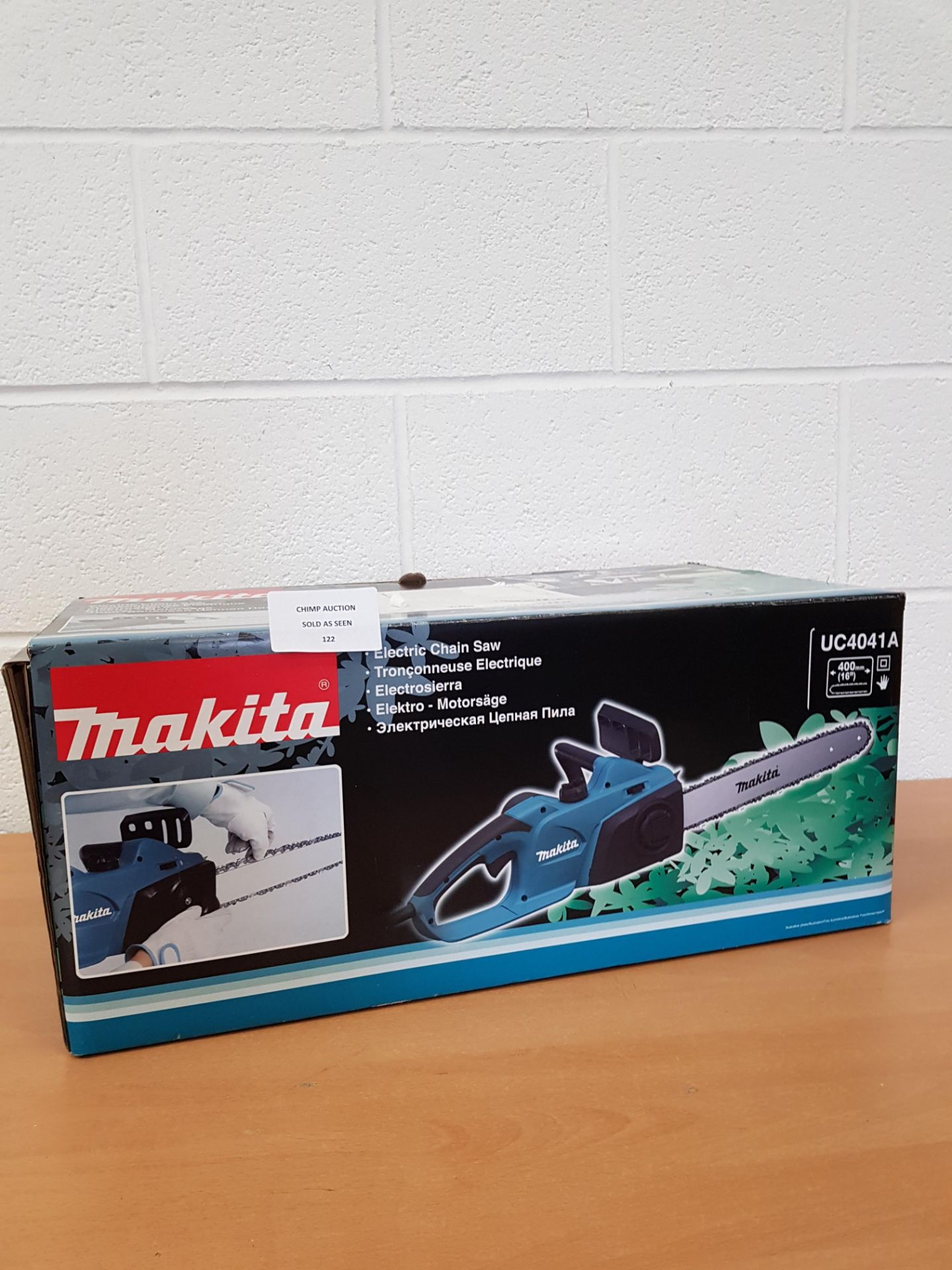 Makita UC4041A/2 Electric Chainsaw, 240 V, 40 cm RRP £139.99