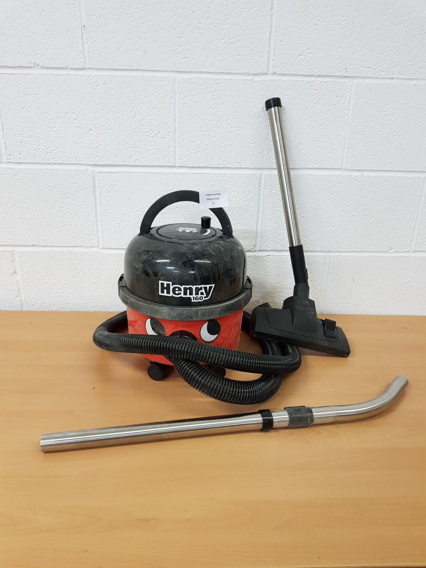 Henry 160 Bagged Vacuum Cleaner