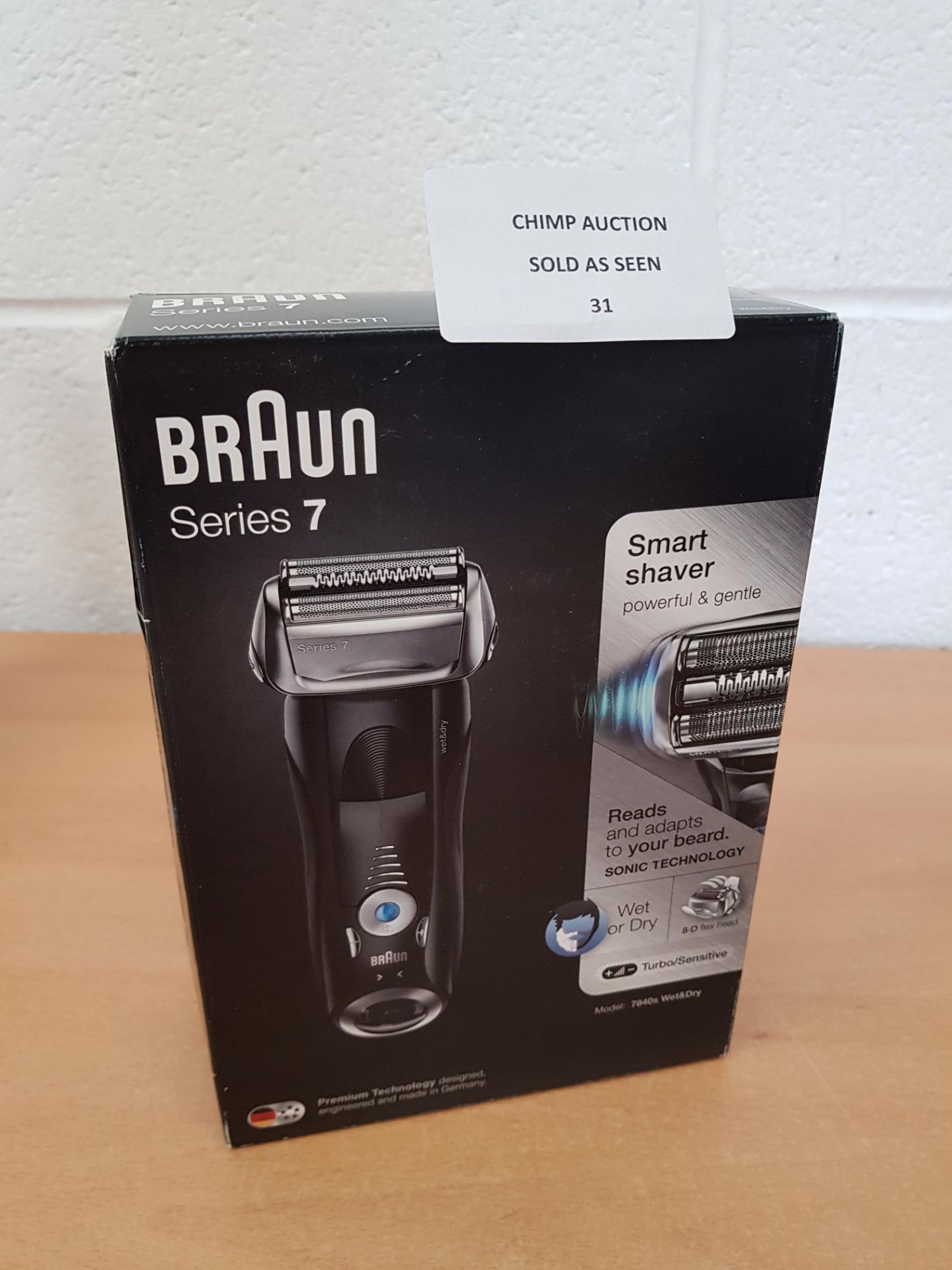 Braun 7840s Series 7 Electric Shaver Wet and Dry Cordless RRP £279.99