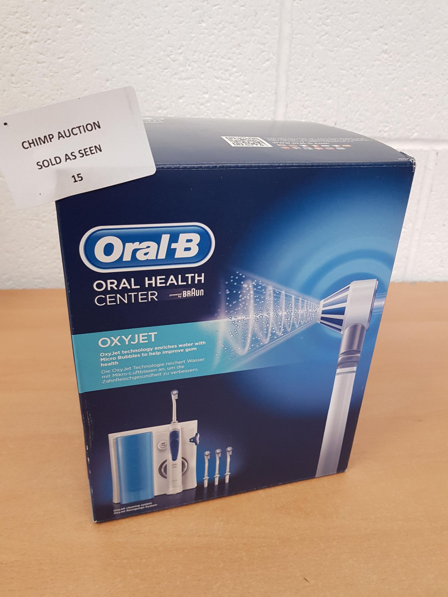 Oral-B Oxyjet Cleaning System with Oral Irrigator RRP £109.99.