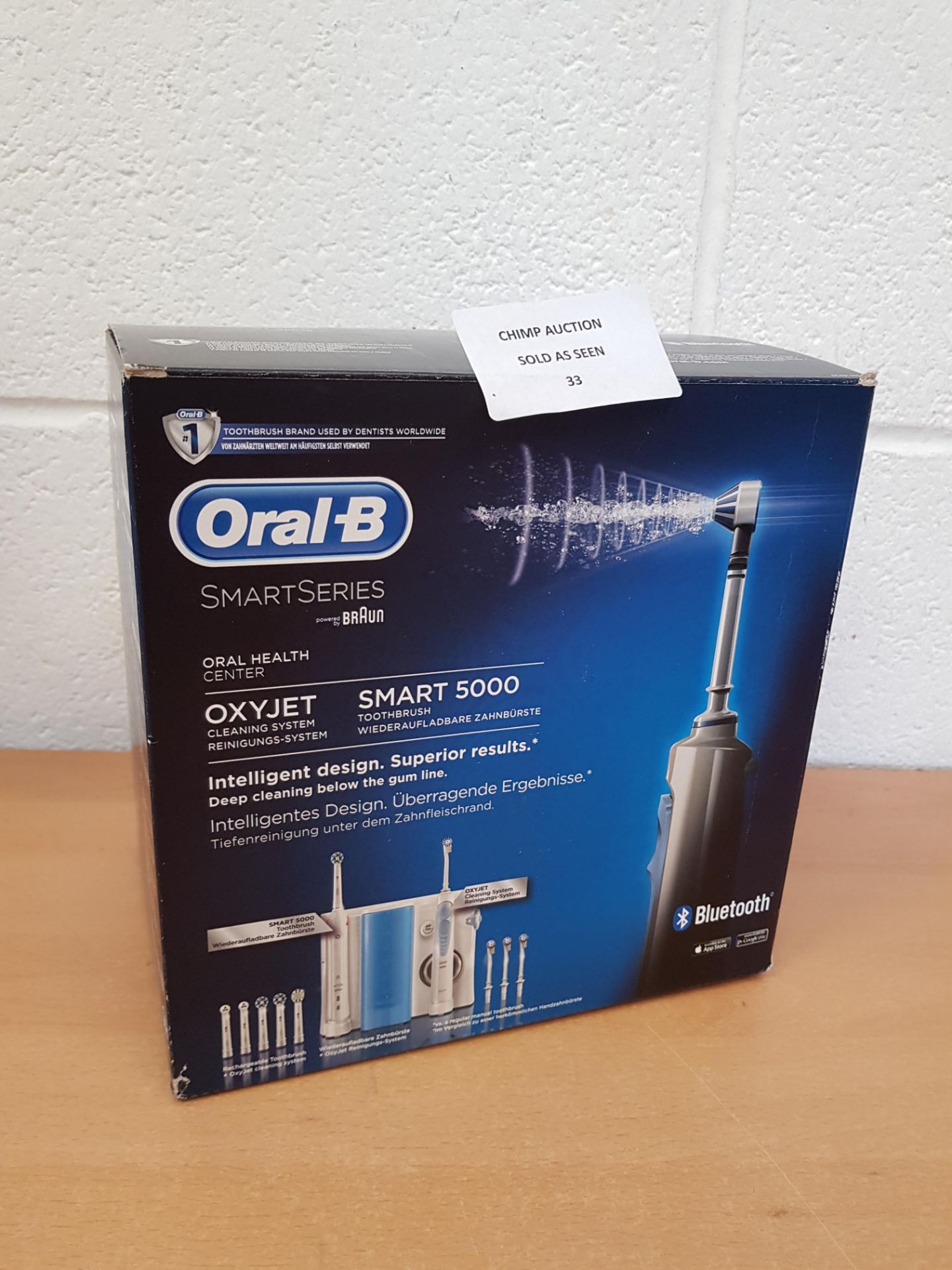 Oral-B Smart Health Center -Oxyjet + Smart 5000 Toothbrush RRP £299.99