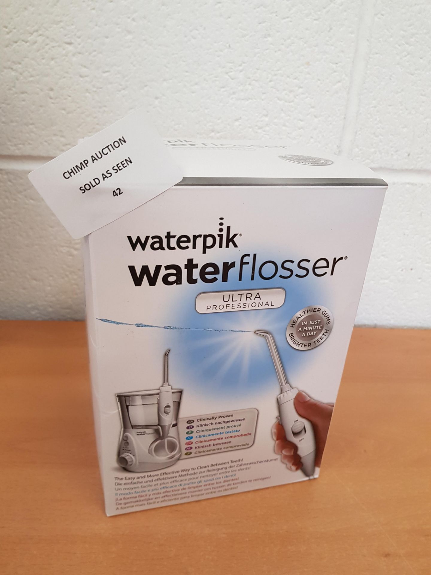 WaterPik WP-660 Water Flosser Ultra Professional RRP £109.99.