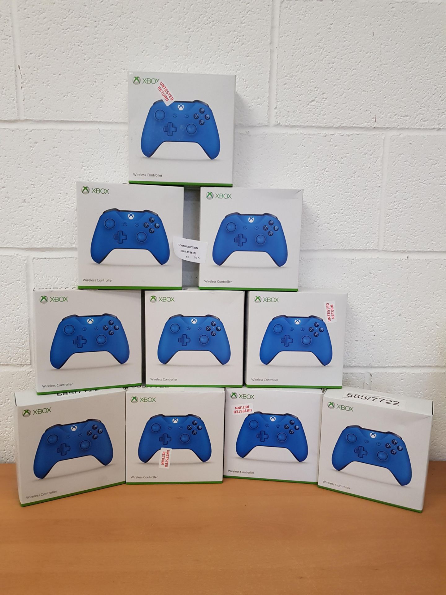 10x Joblot of mixed Microsoft wireless Xbox One controllers RRP VALUE £600.