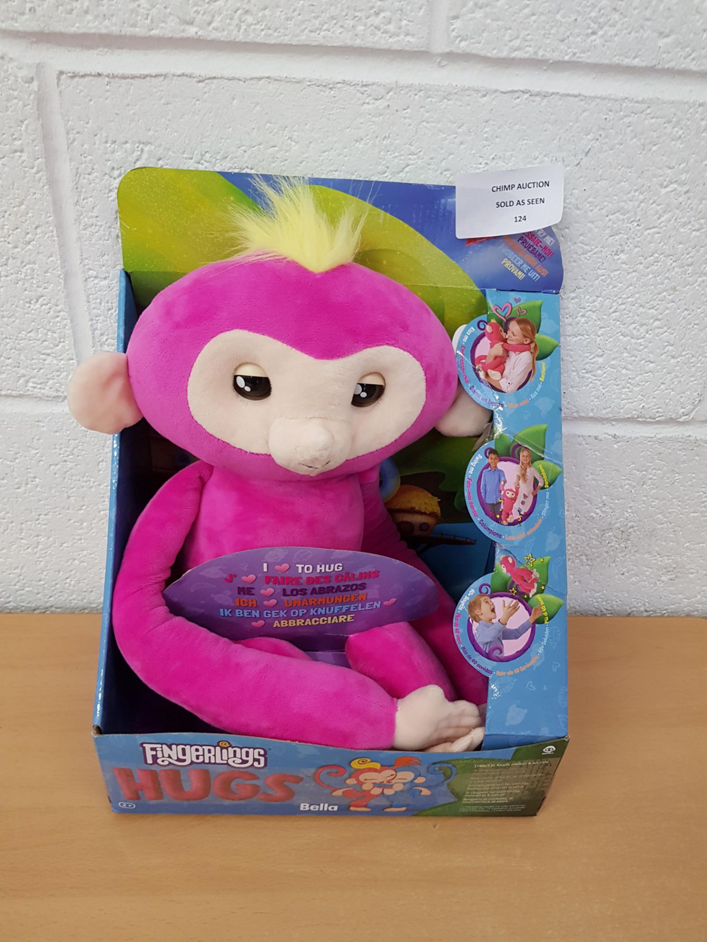 Fingerlings Hugs Bella Monkey Plush