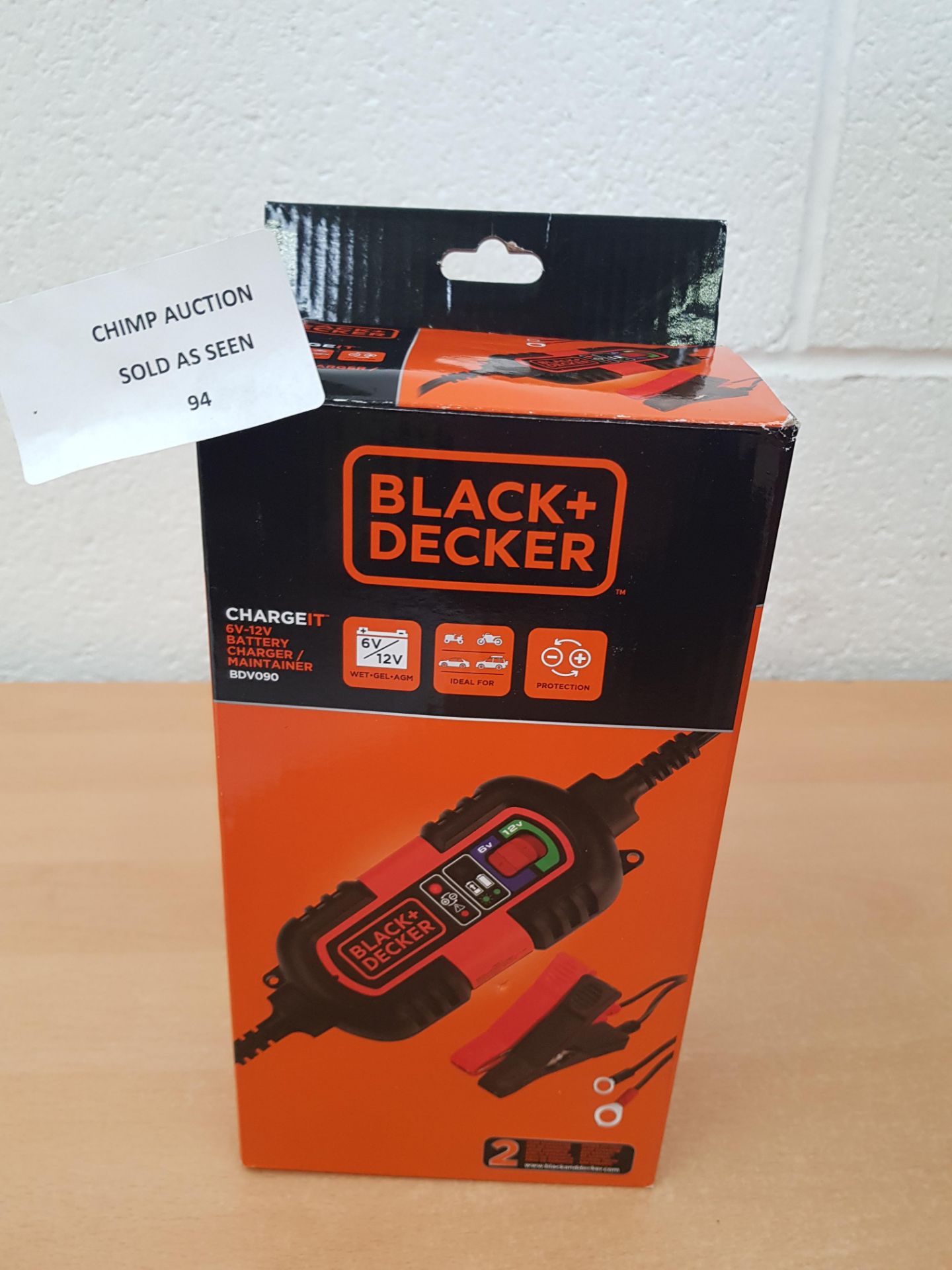 Black & Decker BDV090 Battery Maintainer Trickle Charger RRP £69.99.