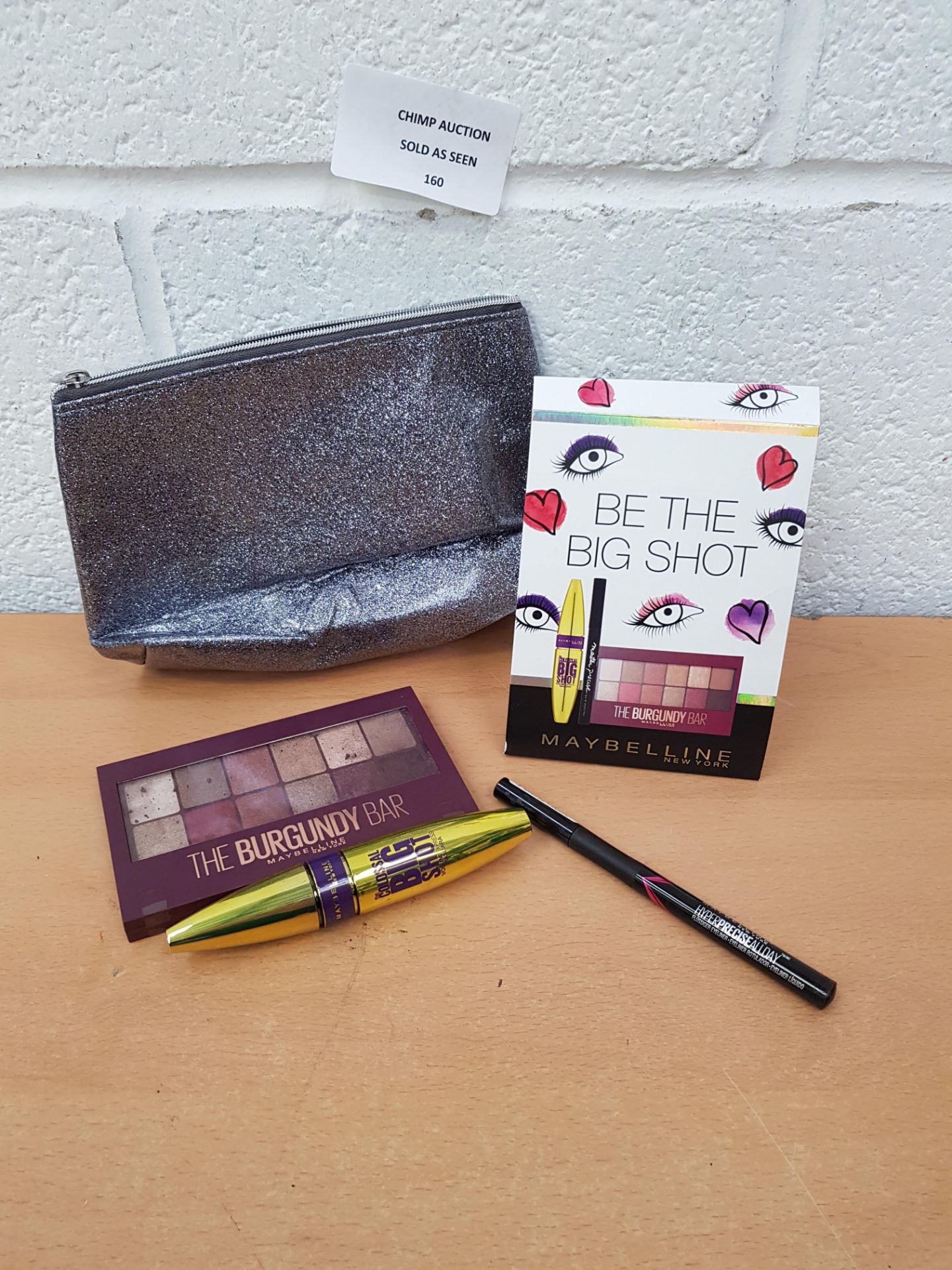 Maybelline Smokin' Hot Cosmetic Gift Set RRP £30