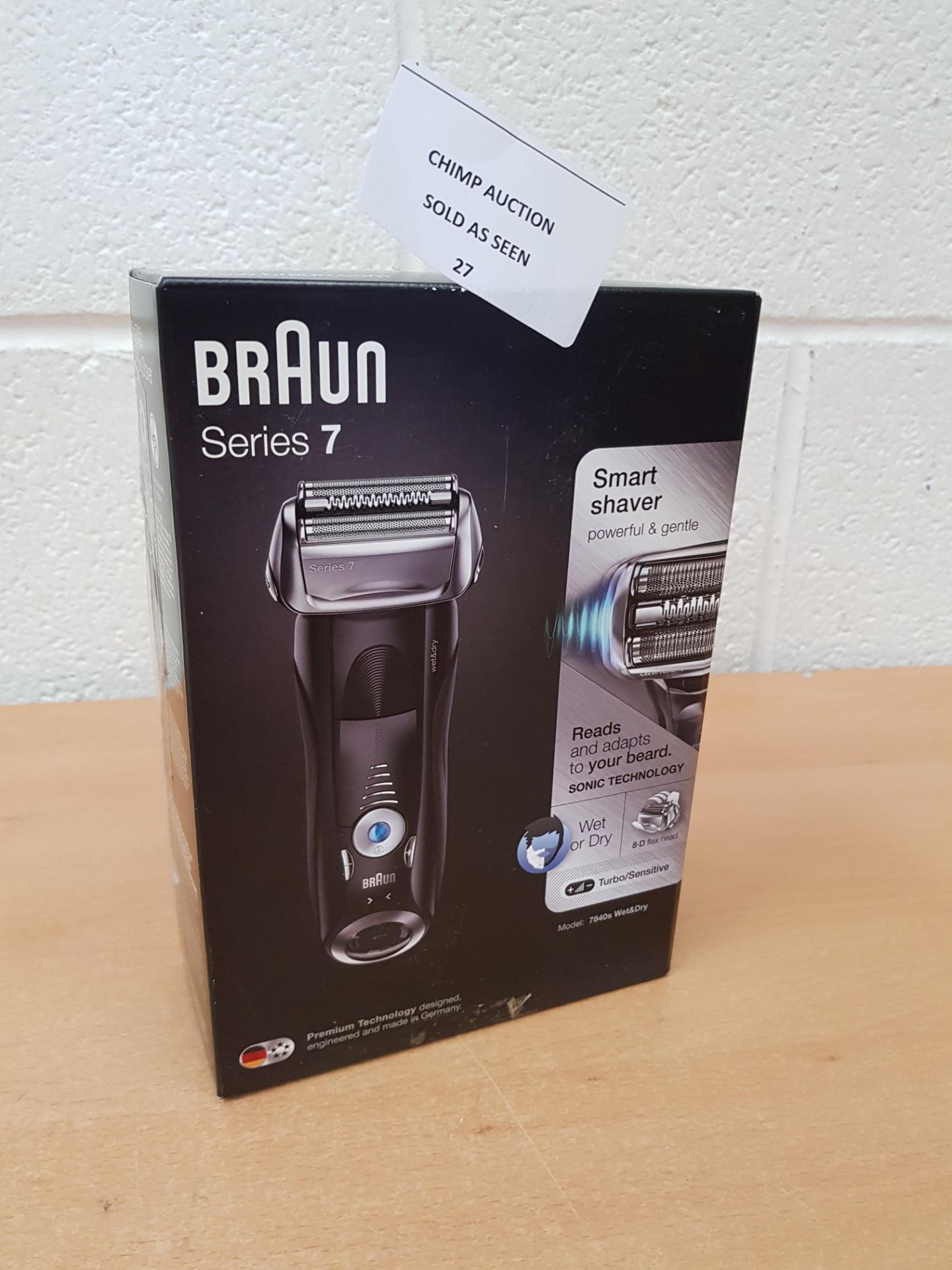 Braun Series 7 7840s, Wet & Dry Shaver Integrated Precision Trimmer RRP £199.99.