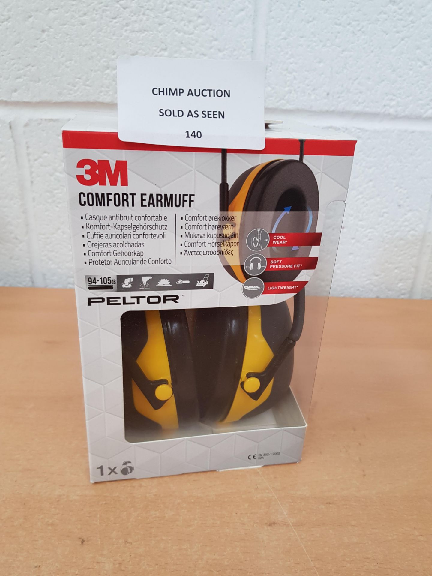 Brand new 3M X2AC1 ear defender Peltor RRP £39.99.