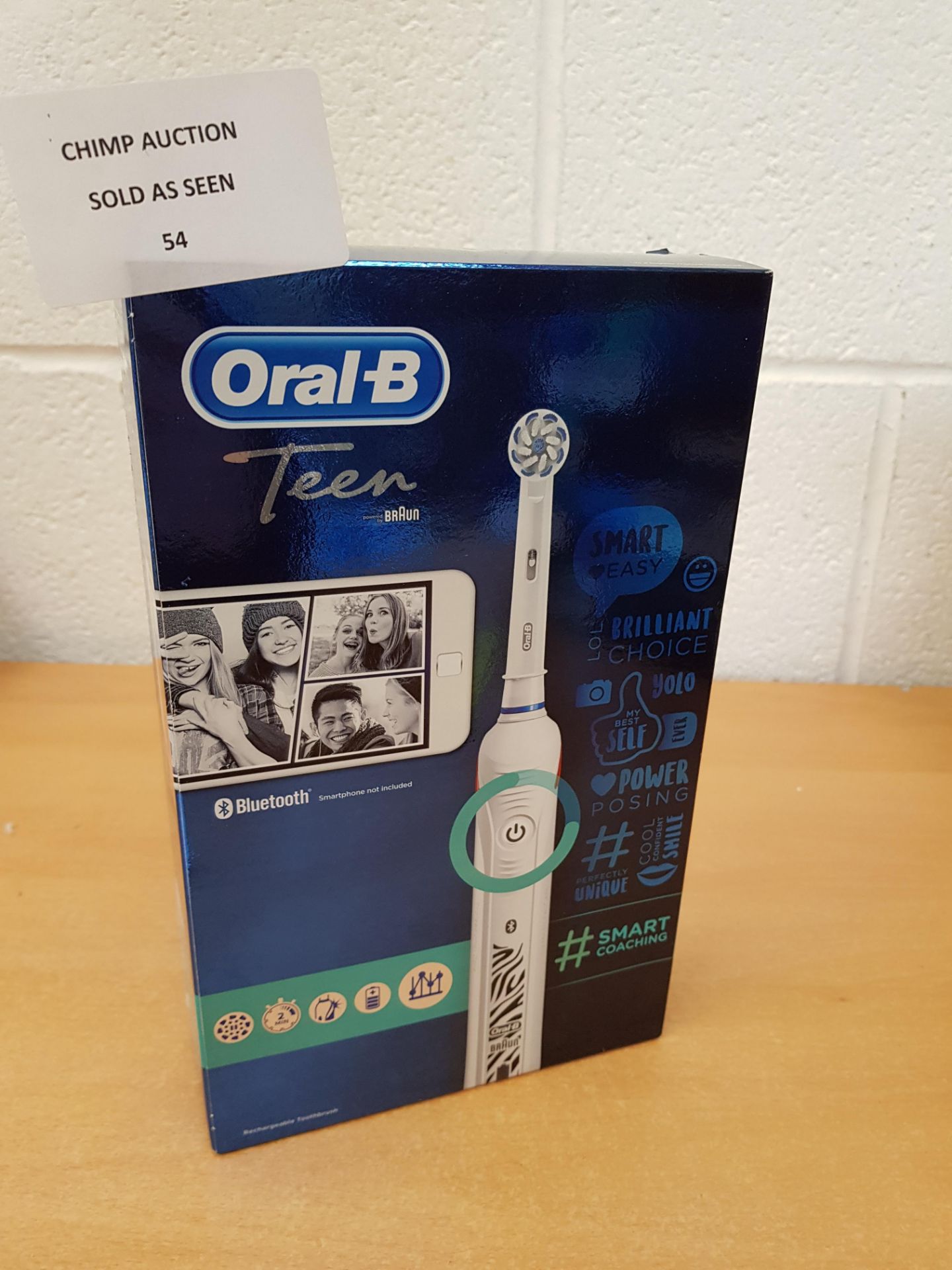 Oral-B Braun Teen White Bluetooth Electric Rechargeable Toothbrush RRP £79.99.