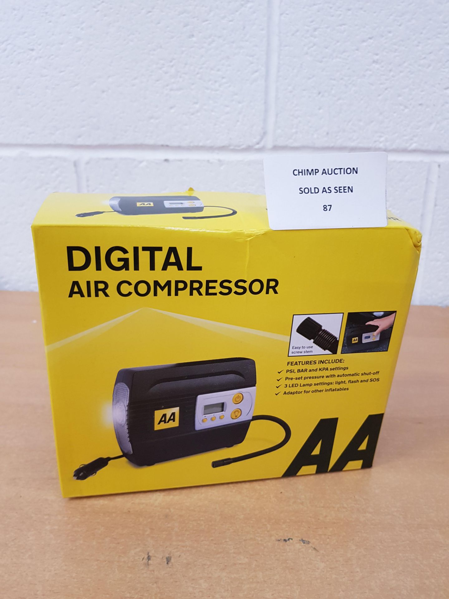 AA Digital Car Air Compressor with LED Light