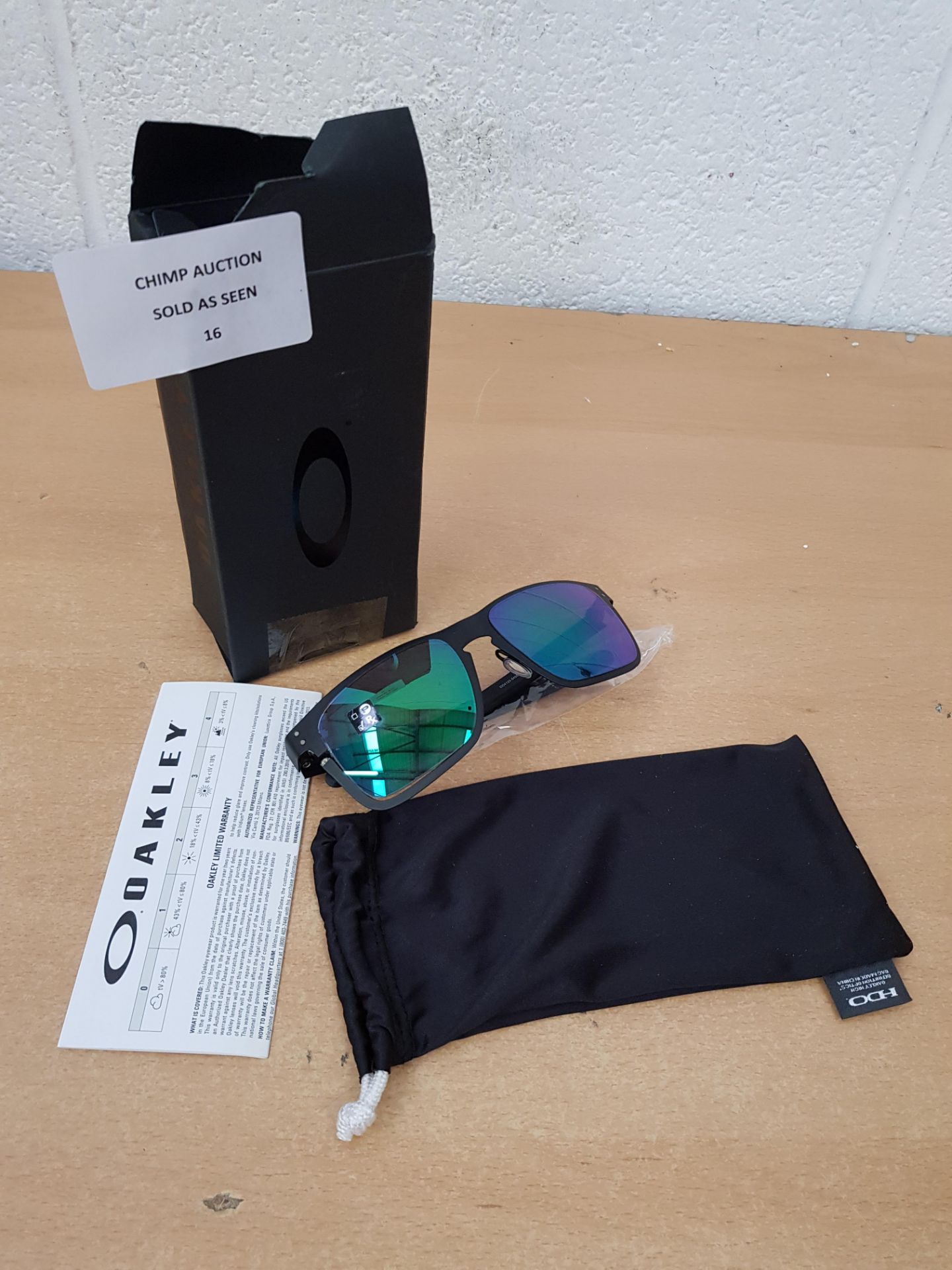 Oakley Holbrook Metal Sunglasses 004123 RRP £189.99