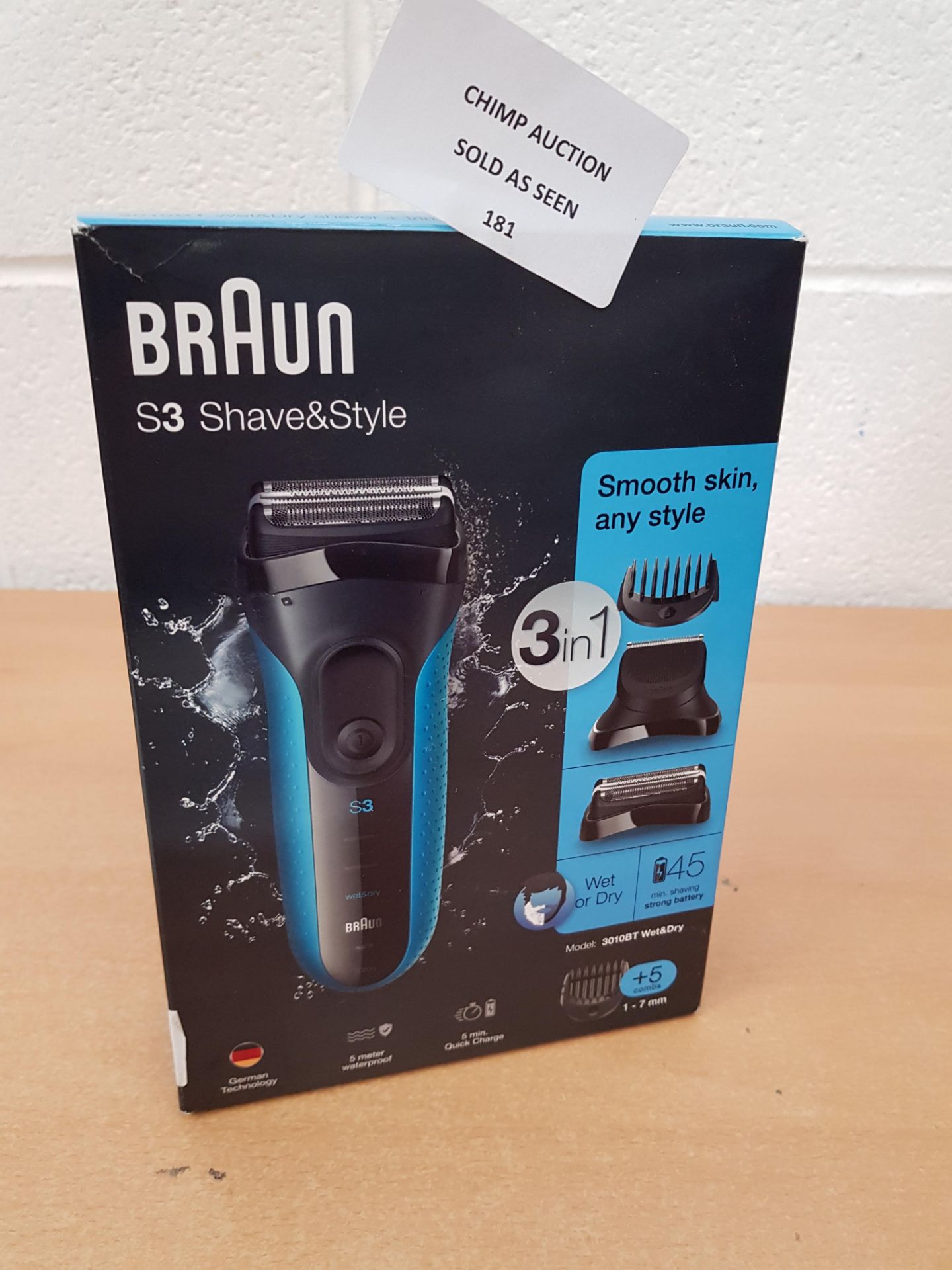 Braun Series 3 3010BT Shaver and Beard Trimmer , 3-in-1 Wet and Dry RRP £119.99