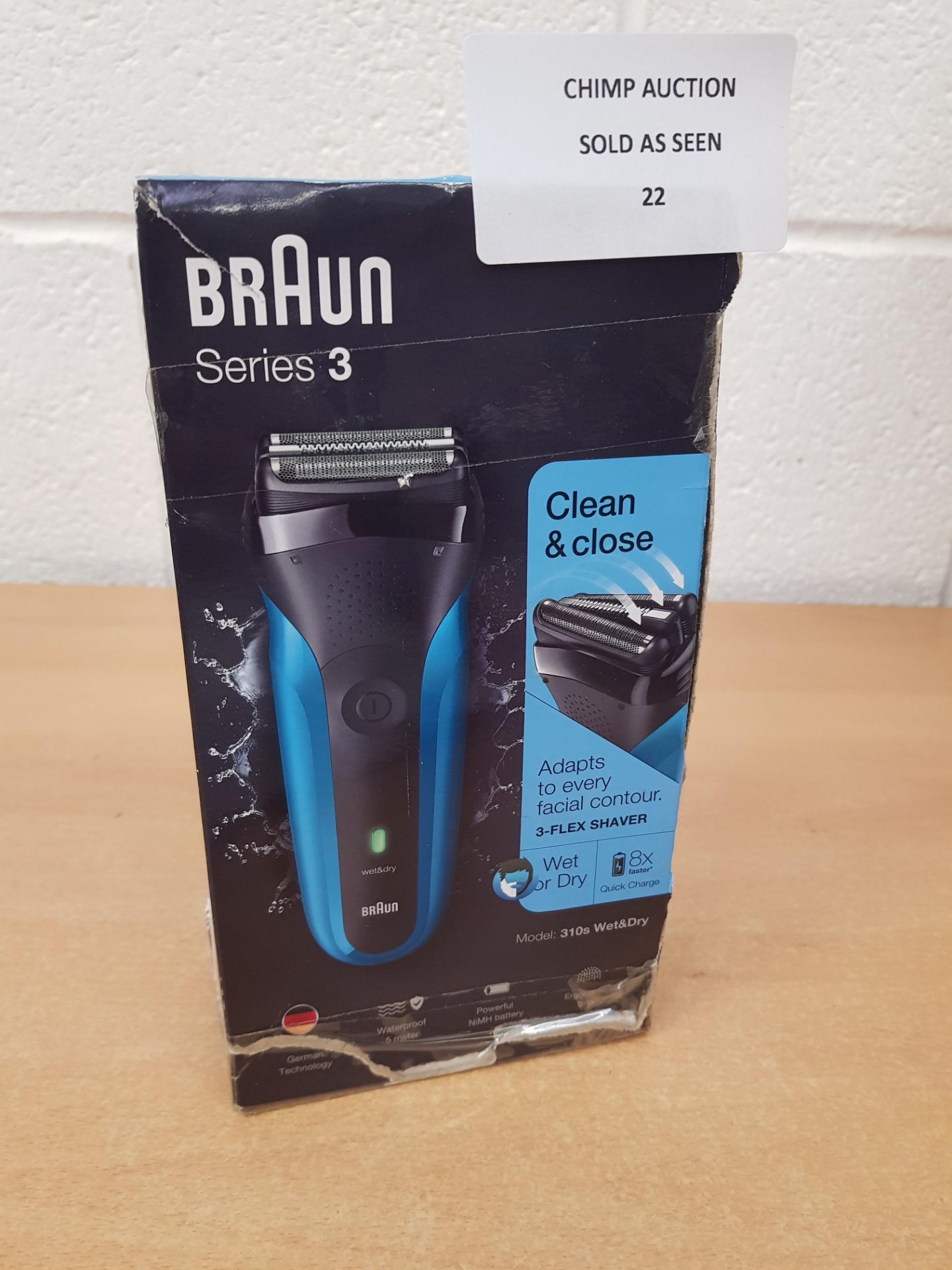 Braun Series 3 310 Shaver Wet and Dry RRP £54.99.