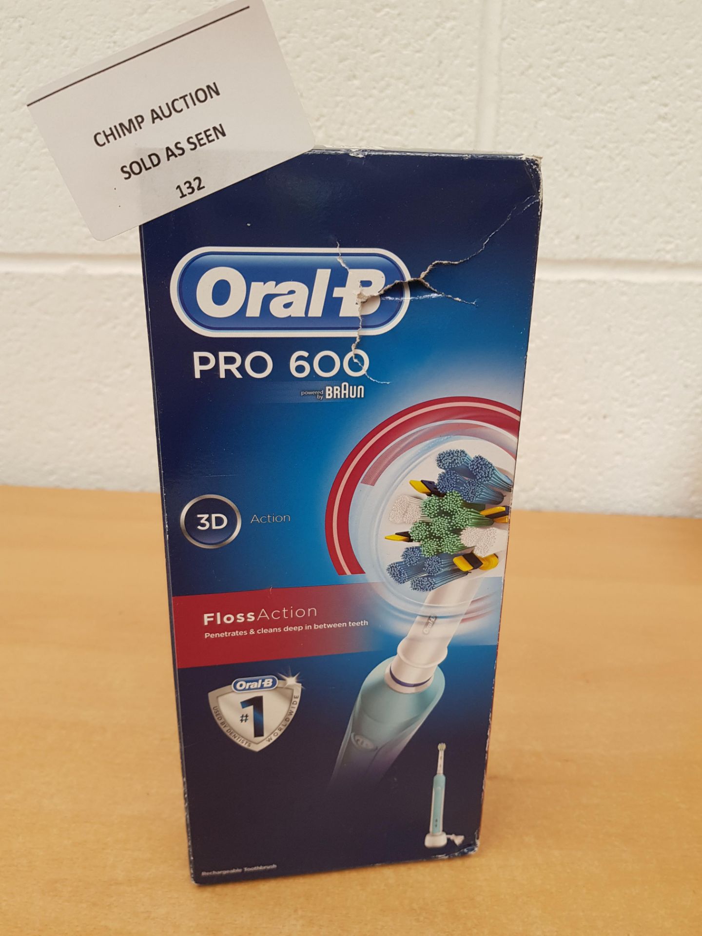 Oral-B Pro 600 3D action toothbrush