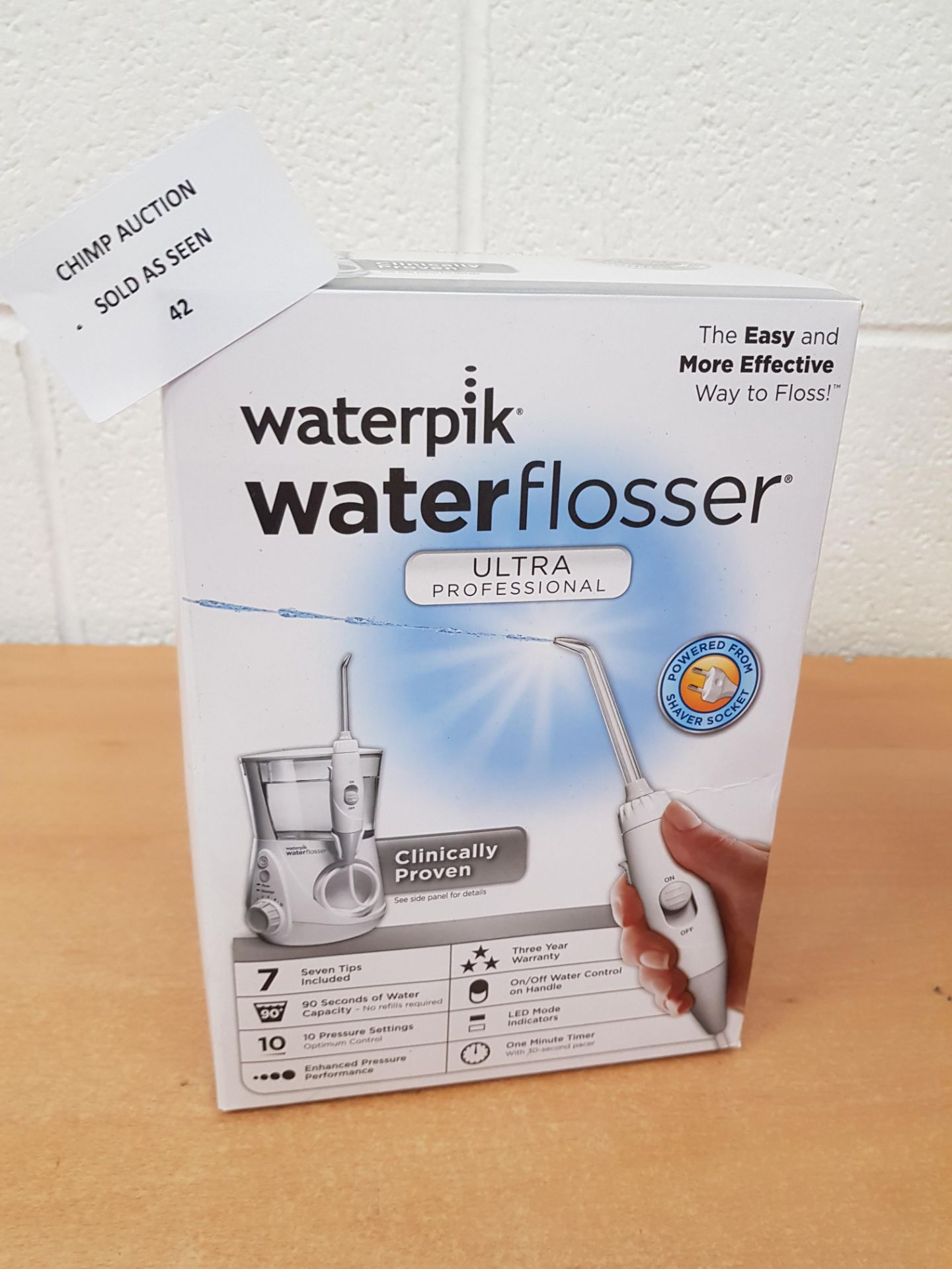 Waterpik WP-660UK Ultra Professional Water Flosser RRP £79.99.