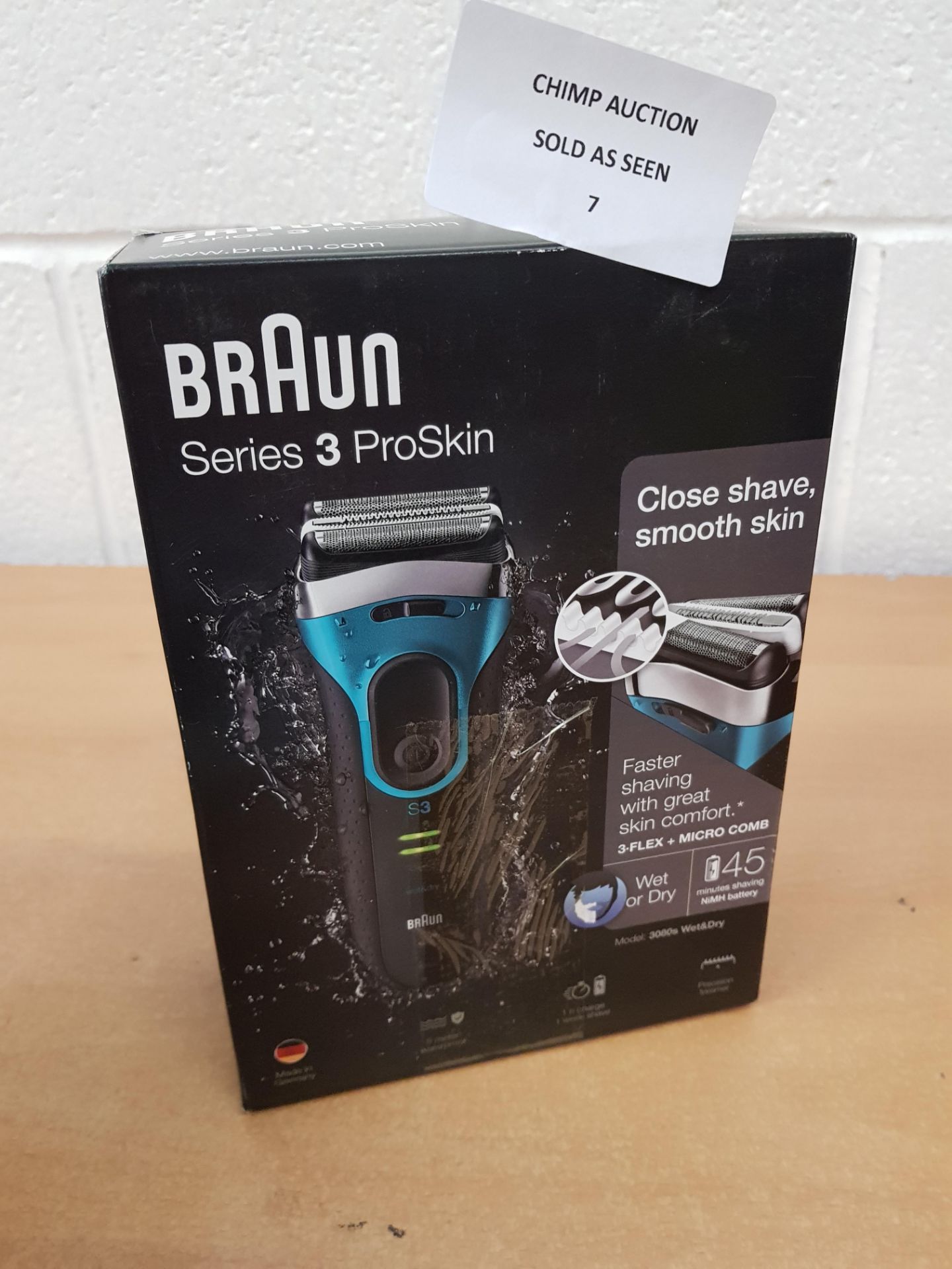 Braun Series 3 ProSkin 3080s Electric Shaver, Wet and Dry RRP £149.99.