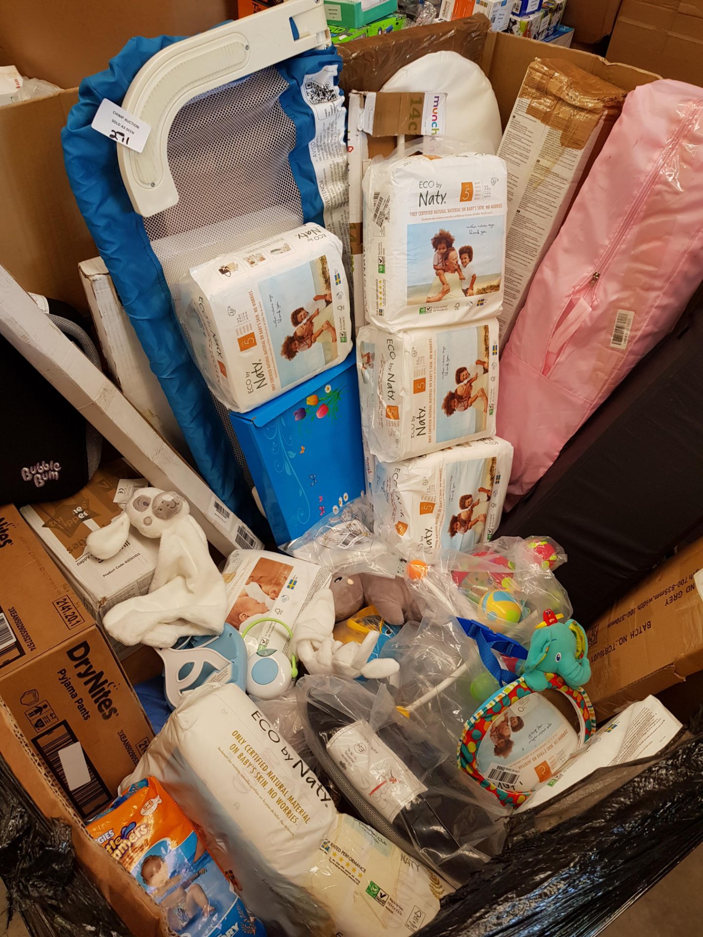 1X PALLET of Mixed Baby peripherals & More RRP VALUE £1265 - Image 2 of 3