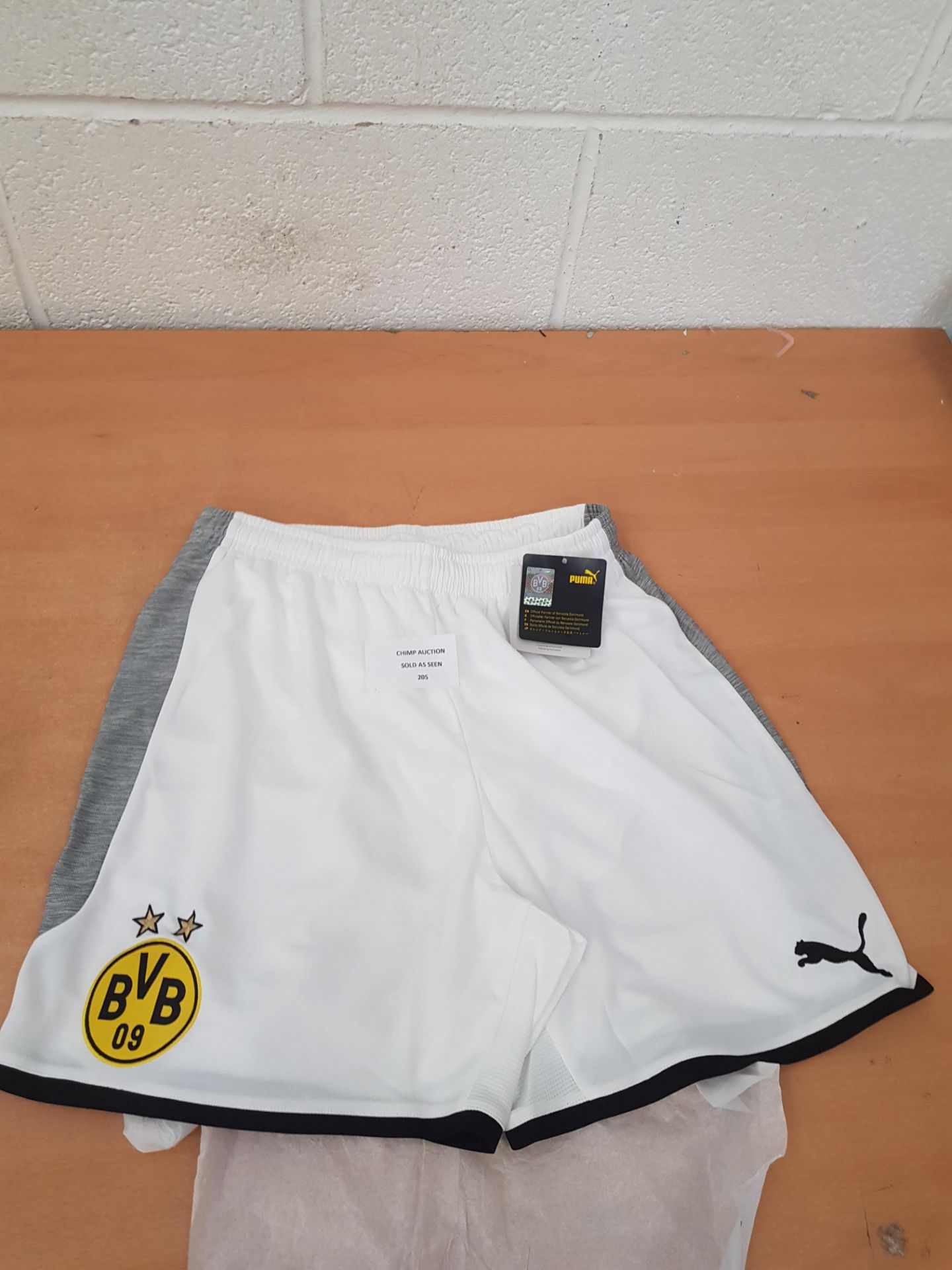 Brand new Puma BVB Football Shorts Size UK 15-16 years