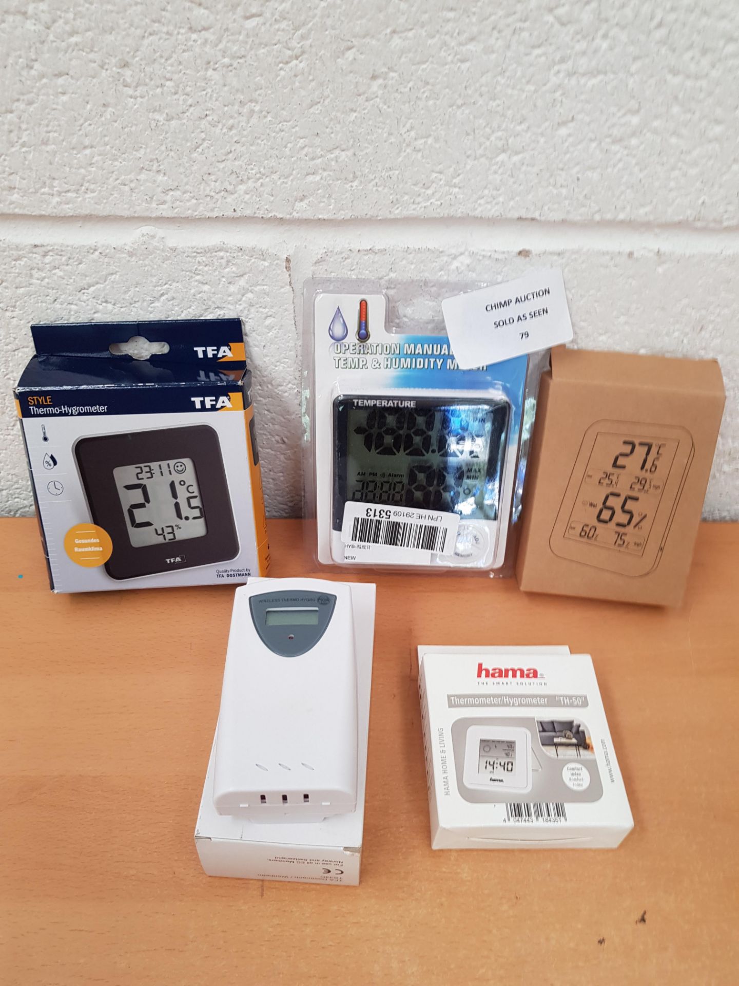 Joblot of mixed weather stations