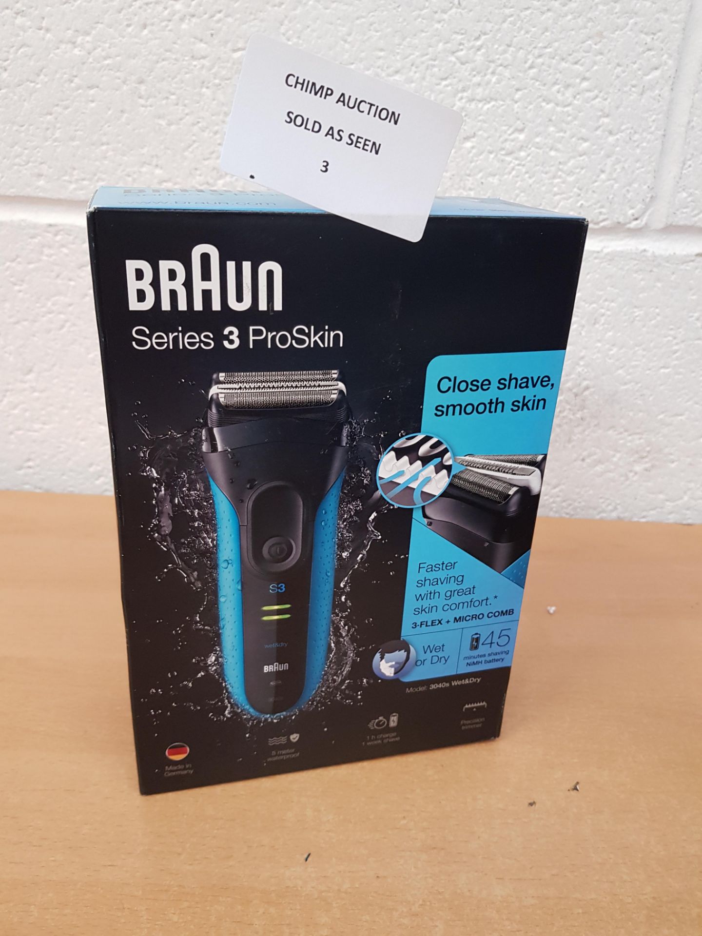 Braun Series 3 ProSkin 3040s Electric Shaver, Wet & Dry RRP £109.99.