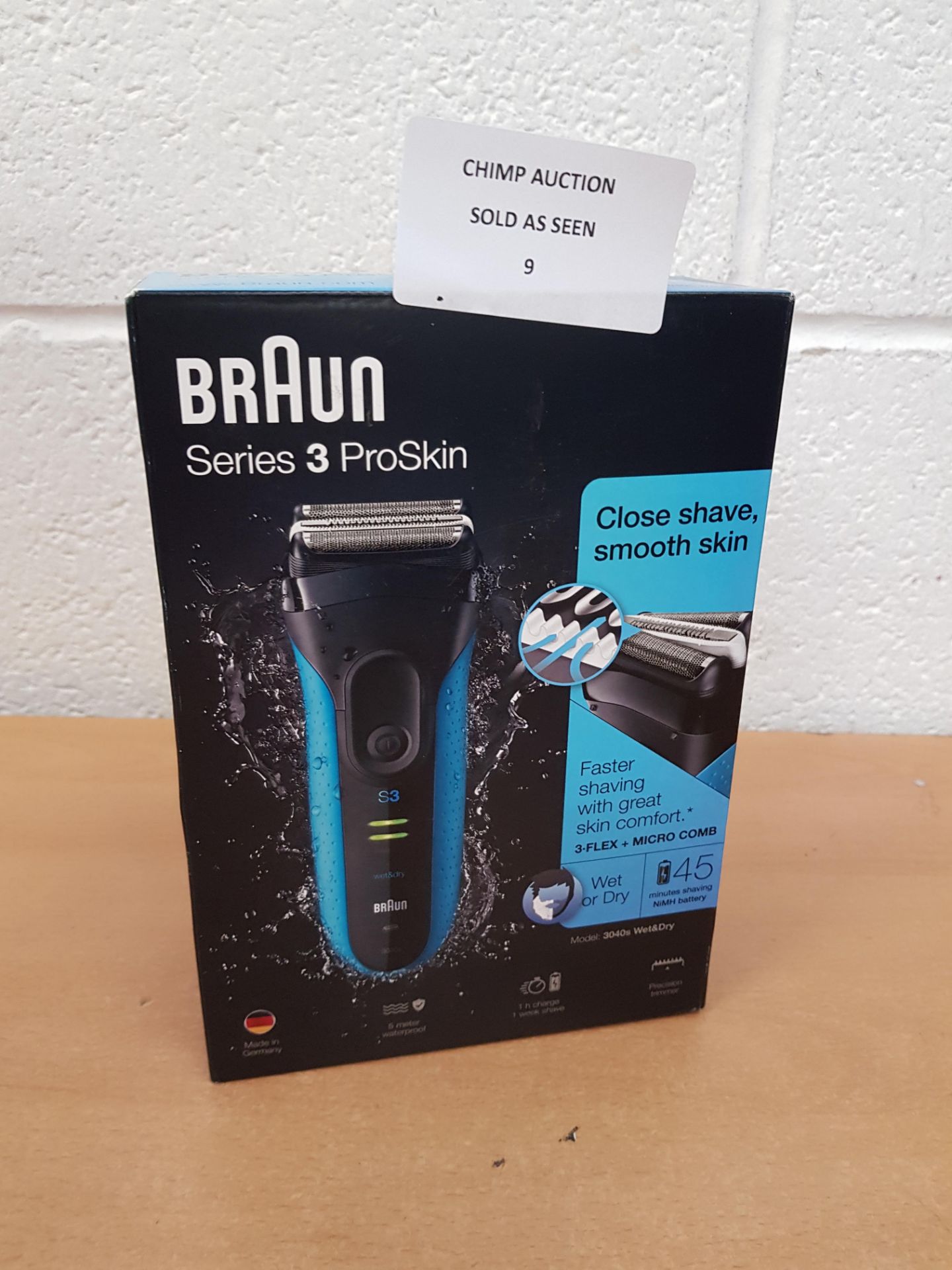 Braun Series 3 ProSkin 3040s Electric Shaver, Wet & Dry RRP £109.99.