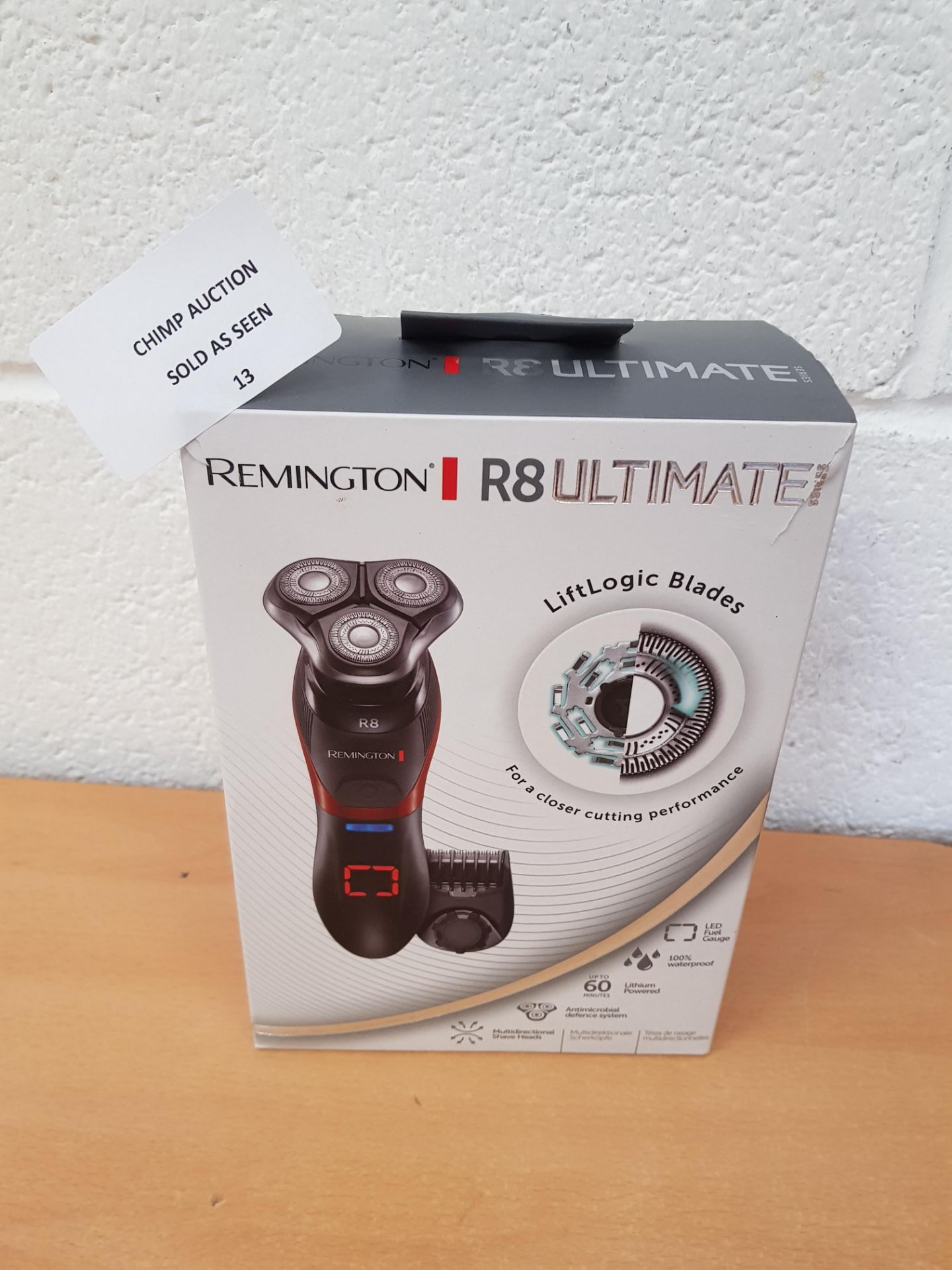 Remington Men's R8 Ultimate Series Rotary Shaver XR1550 RRP £99.99