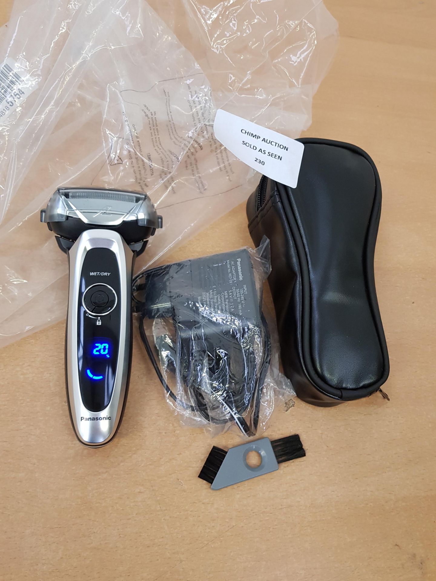 Panasonic ES-LV65-s 5 Blade Electric Shaver Wet and Dry RRP £259.99