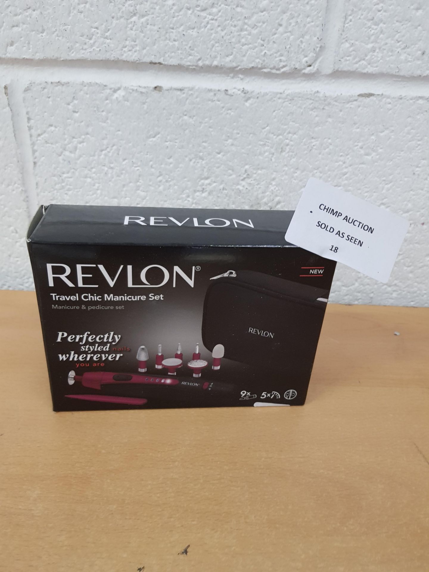 Revlon Travel Chic Manicure Set Kit