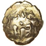 Clacton de Jersey. Curved Exergue Type. c.50-40 BC. Celtic gold quarter stater. 14mm. 1.40g.