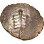 Eisu Tree. c.AD 20-43? Celtic gold stater. 17-21mm. 5.32g.