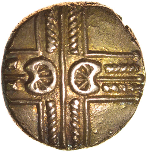 Addedomaros Crescent Cross. Sills class 2, dies 21/31. c.45-25 BC. Celtic gold stater. 17mm. 5.67g.