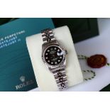 ROLEX Datejust (Ladies) - 18K WHITE GOLD & STAINLESS STEEL with GREEN DIAL