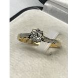 0.25ct DIAMOND SOLITAIRE RING SET IN 18ct GOLD & PLATINUM