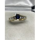 18k SAPPHIRE & DIAMOND RING