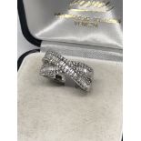 18ct WHITE GOLD 2 ROW DIAMOND CROSSOVER RING 0.96ct