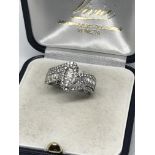 18ct WHITE GOLD BAGUETTE DIAMOND RING