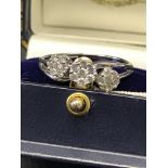 9ct GOLD TRIPLE DIAMOND CLUSTER RING