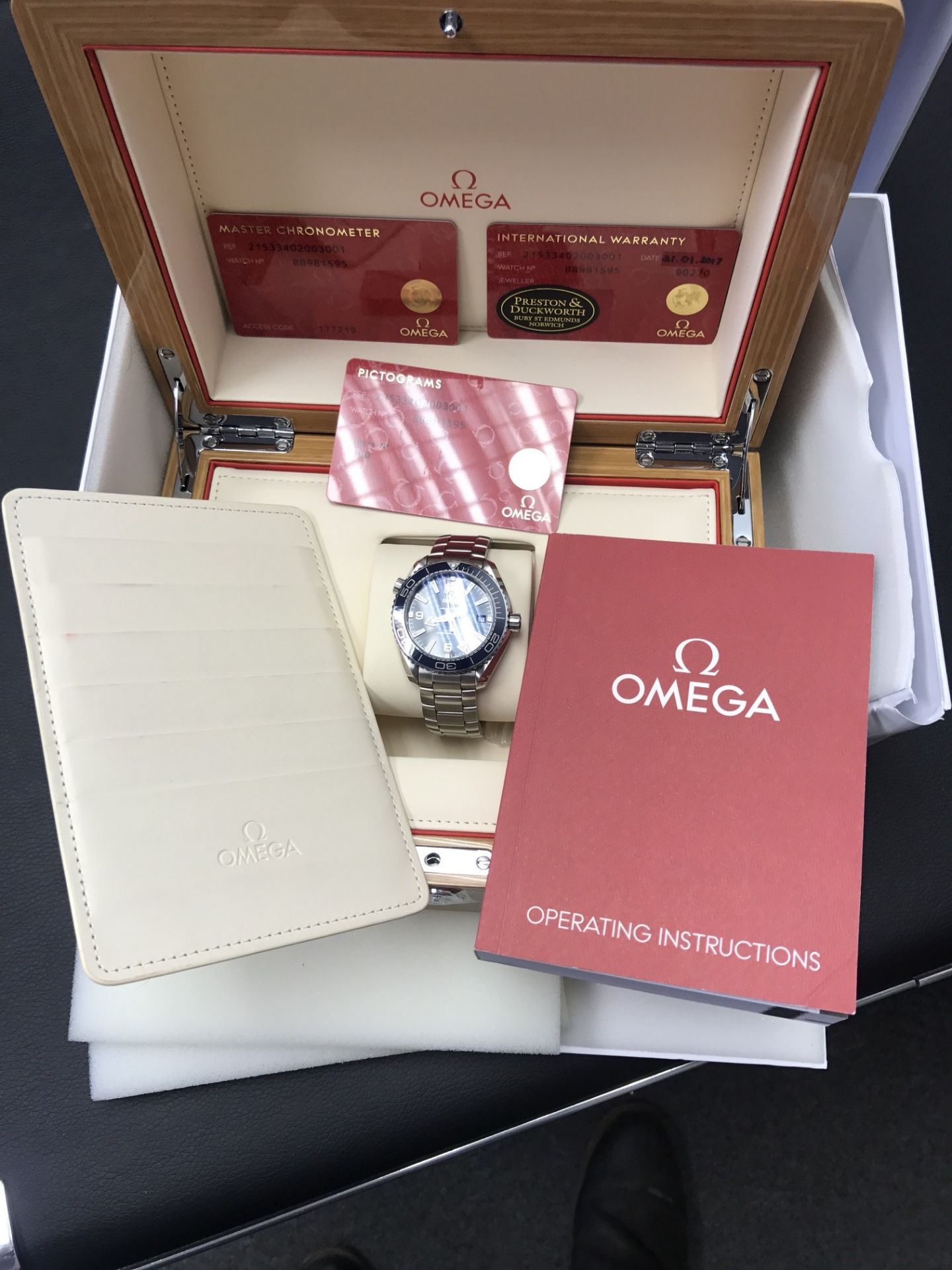 GENTS OMEGA PLANET OCEAN WATCH BOXED WITH PAPERS - Image 4 of 7